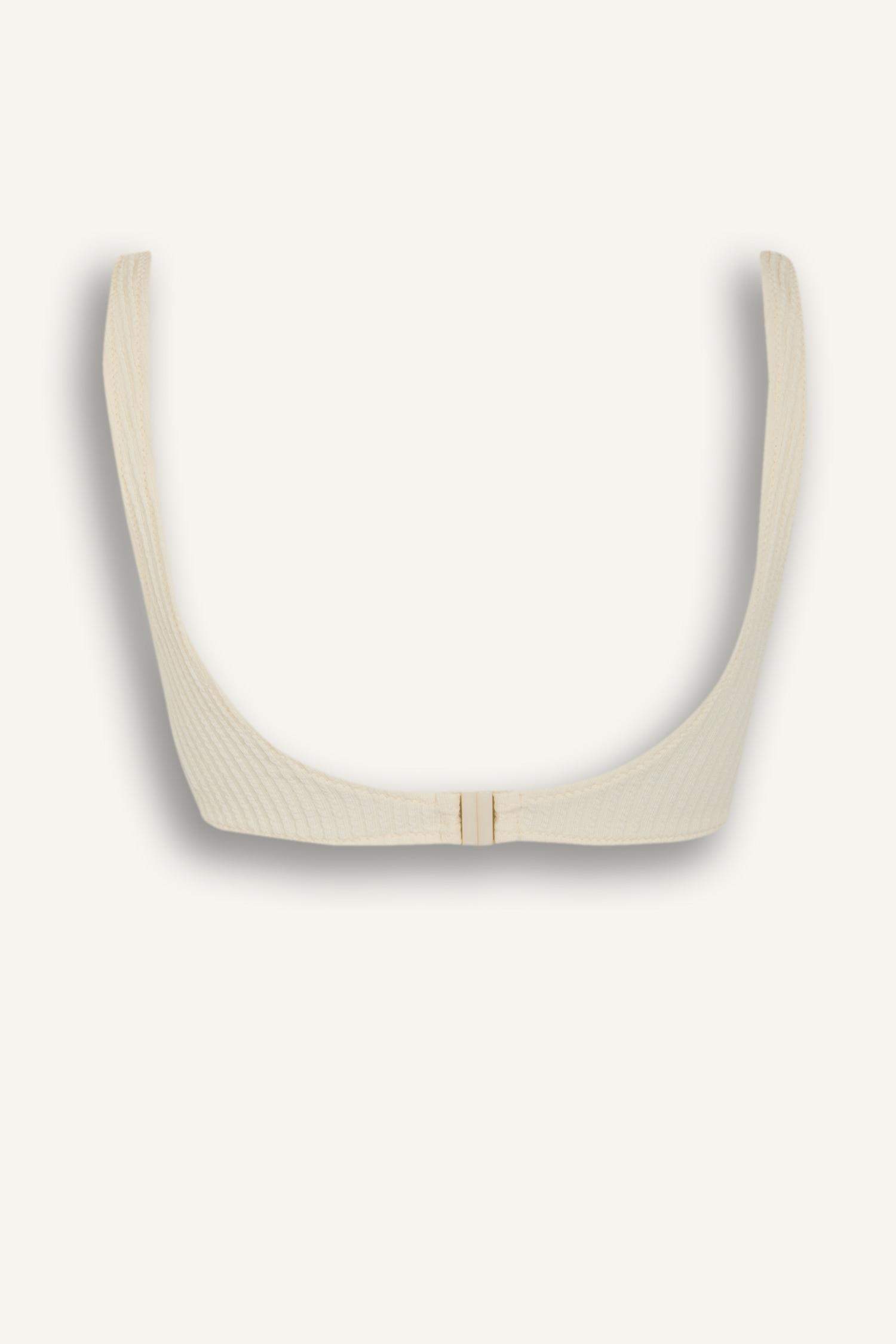 حمالة صدر بيكيني قصة عادية من Fall in Love