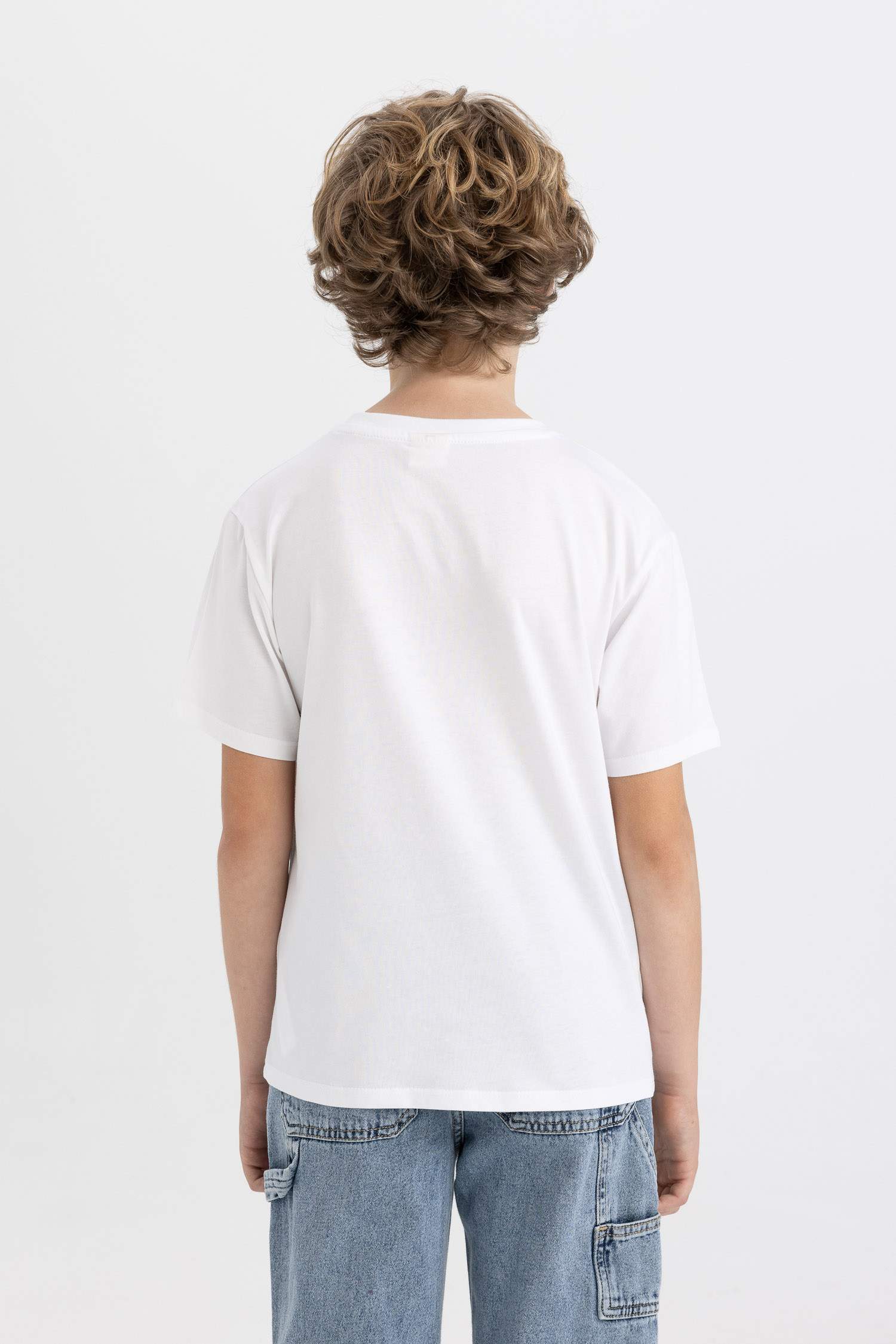 Erkek Çocuk 29 Ekim Cumhuriyet Bayramı Bisiklet Yaka Renk Şekil Değiştiren Atatürk Baskılı Kısa Kollu Beyaz Tişört