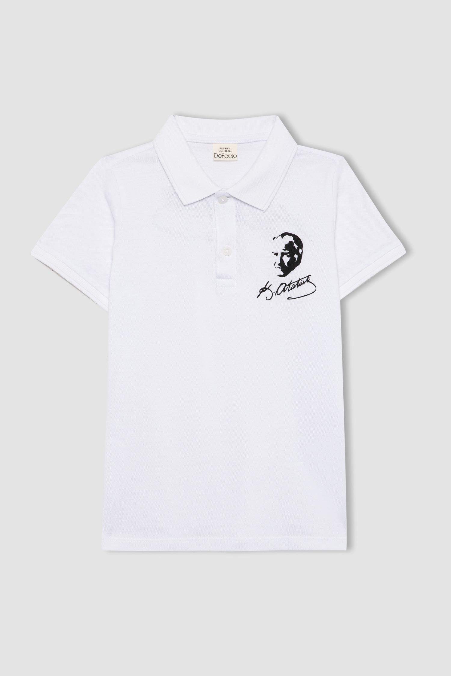 Erkek Çocuk 29 Ekim Cumhuriyet Bayramı Polo Yaka Pike Kısa Kollu Atatürk Baskılı Beyaz Tişört