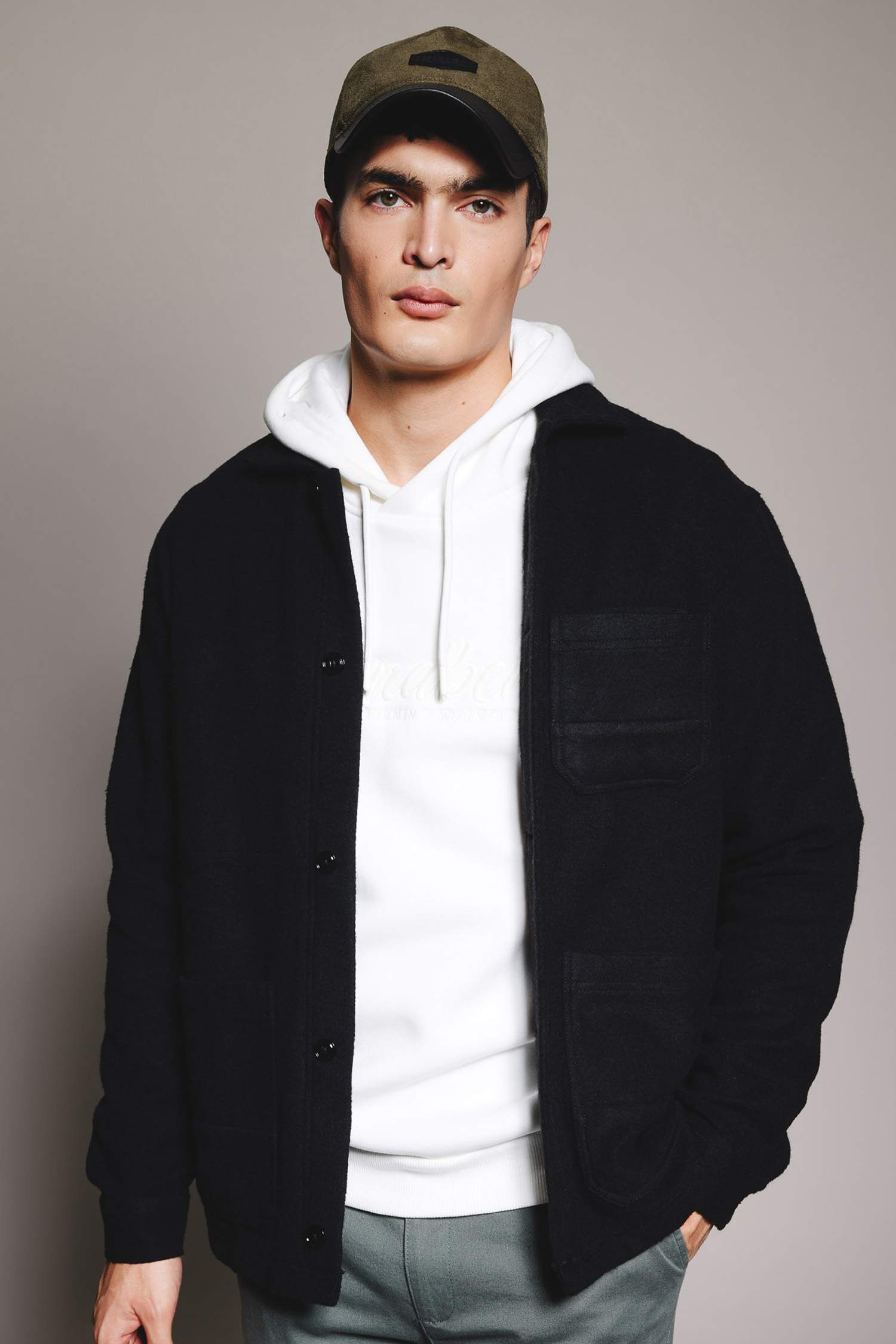 قميص جوخ كم طويل قصة عادية وبطانة ناعمة