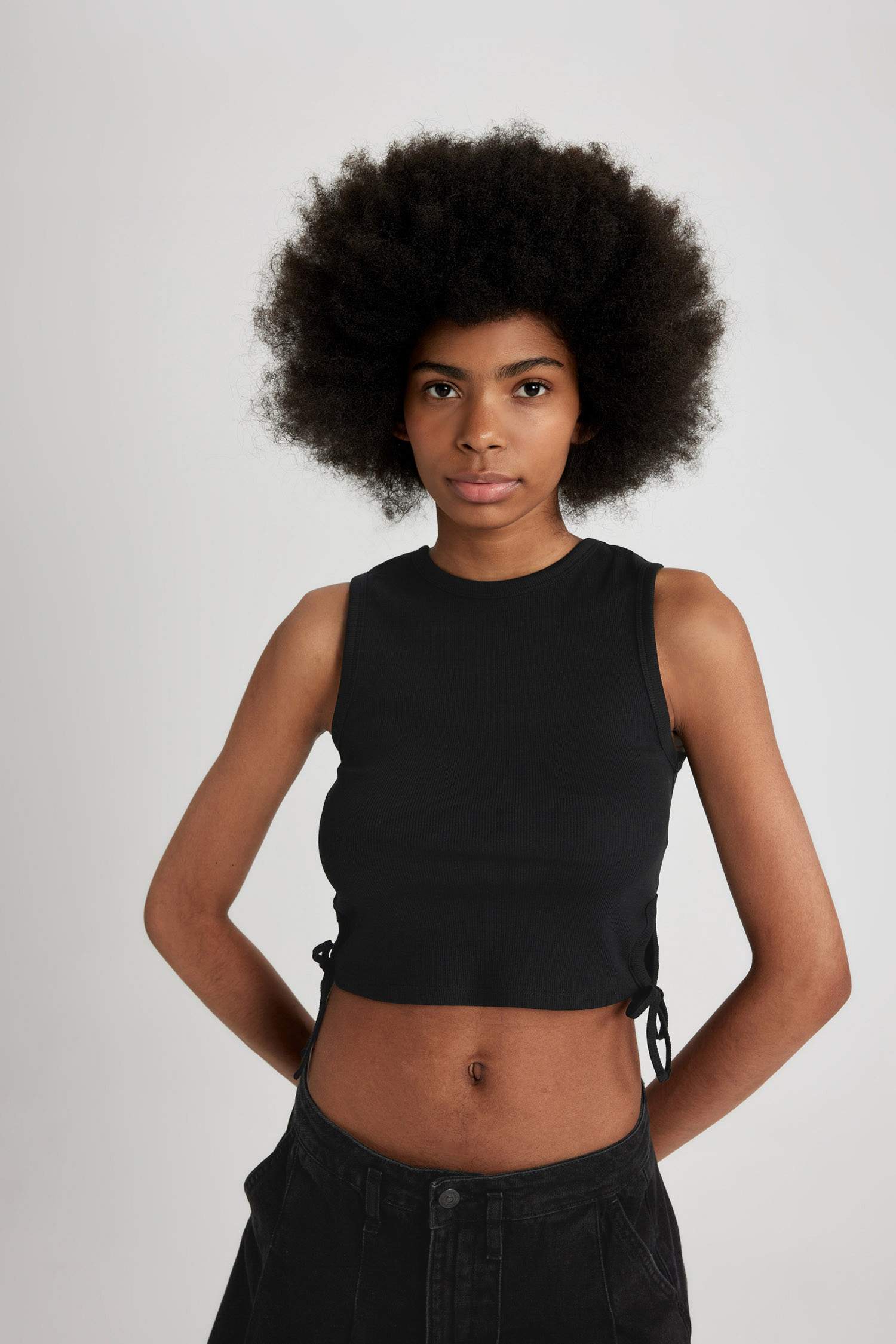 Slim Fit Camisole Crew Neck Tank Top