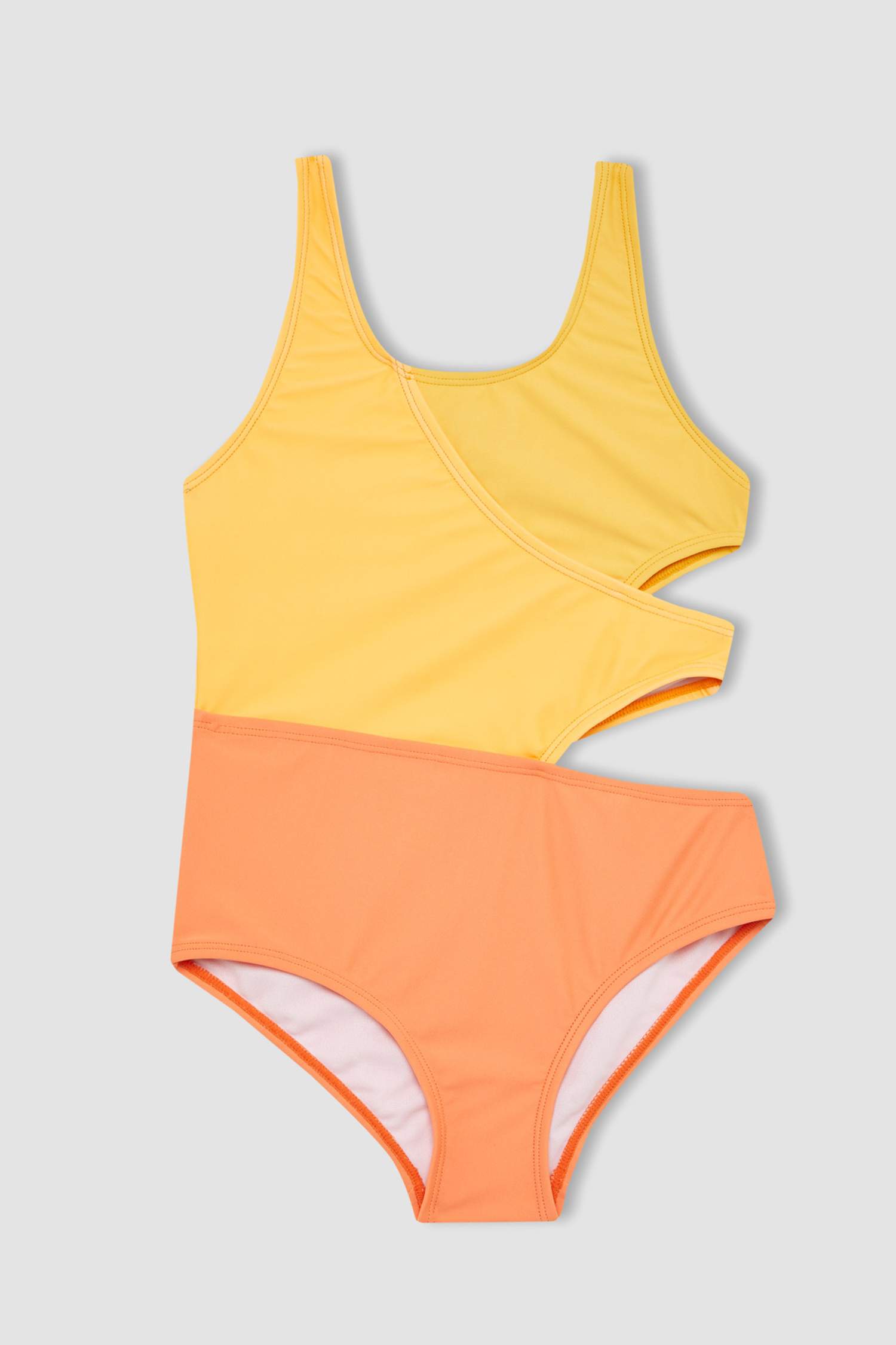 Girl Slim Fit Swimsuit