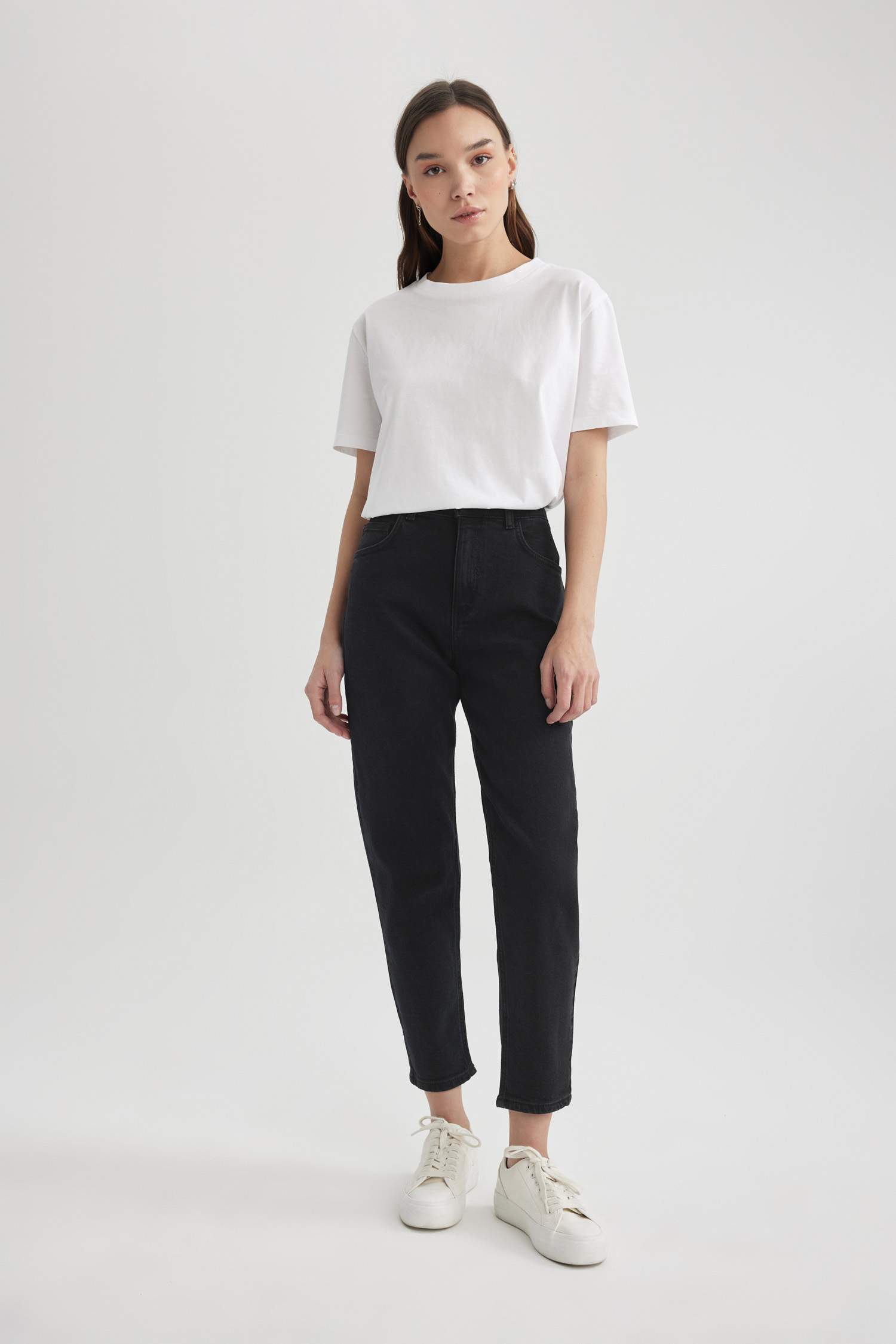 بنطرون جينز بخصر عالي