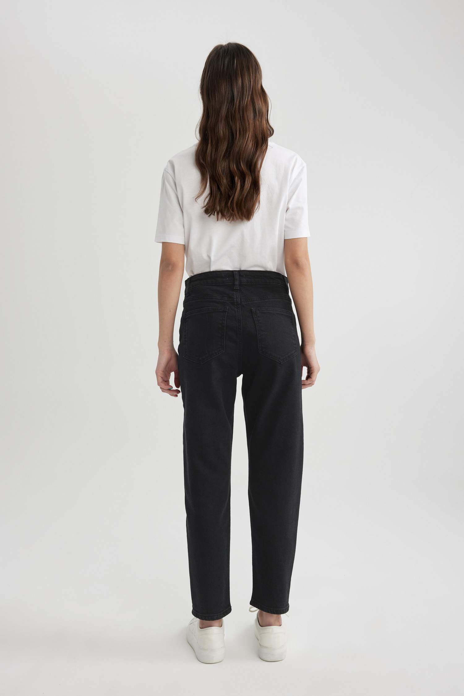 بنطرون جينز بخصر عالي