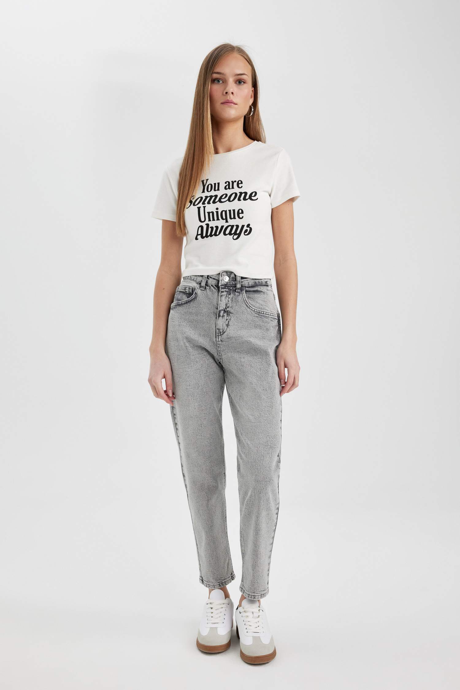 Lina Comfort Mom Fit Slim Leg Ankle Length Jeans