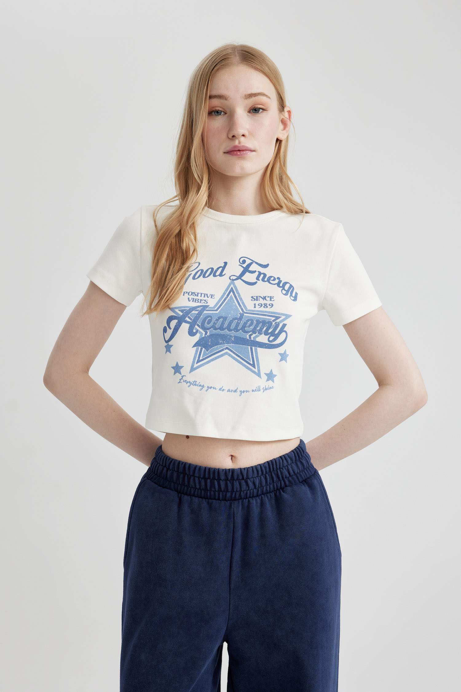 Fitted Printed Short Sleeve T-Shirt