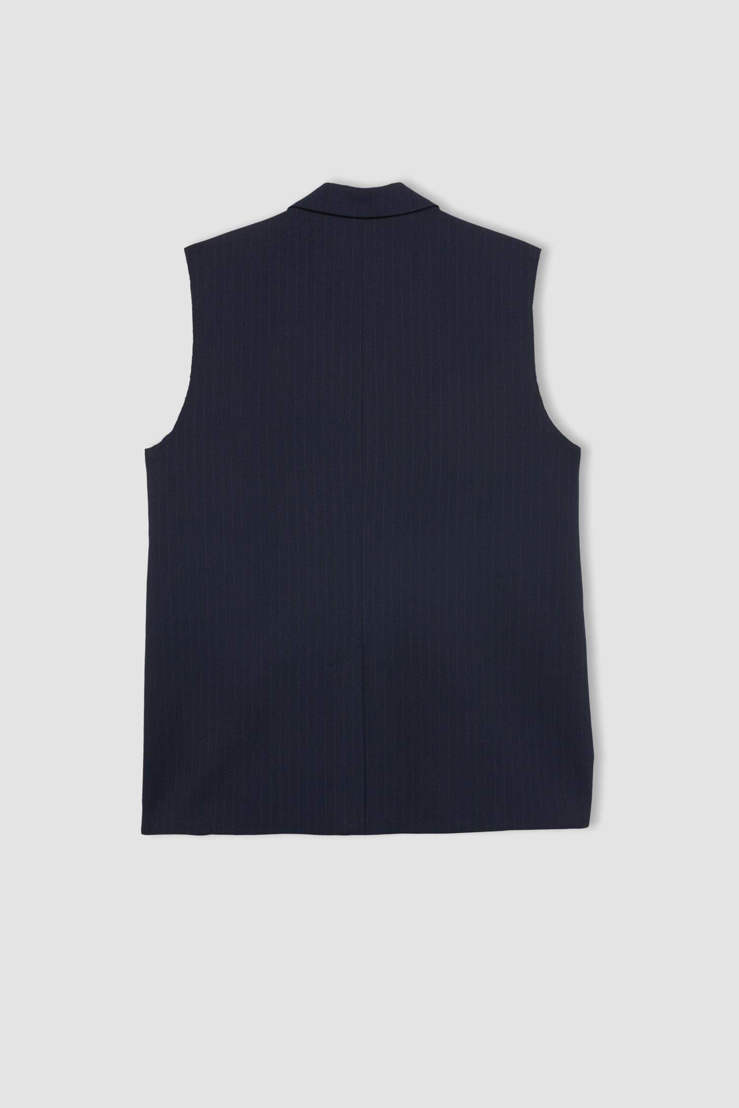 Классический жилет