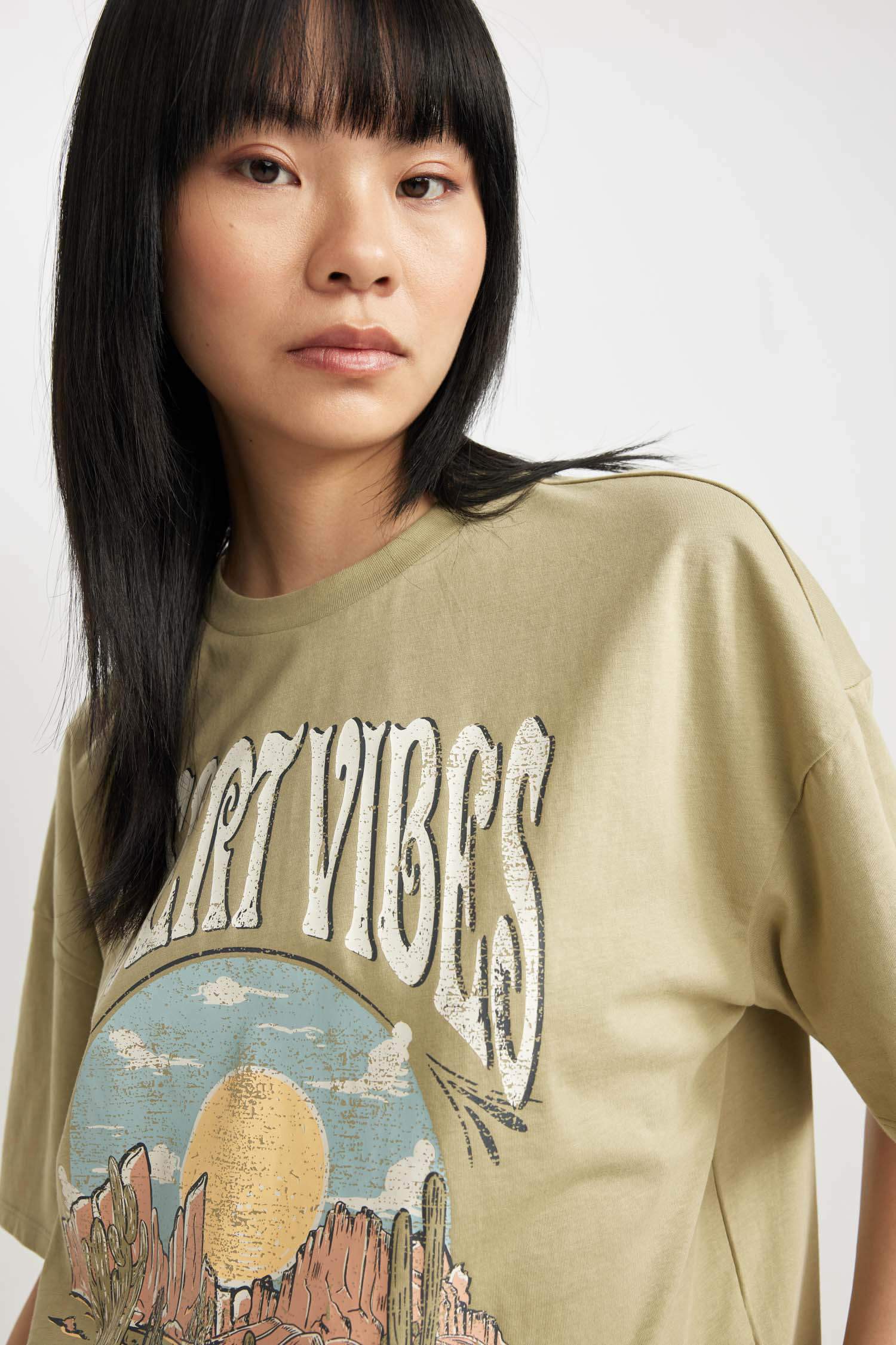 Loose Fıt Bisiklet Yaka Baskılı Kısa Kollu Tişört