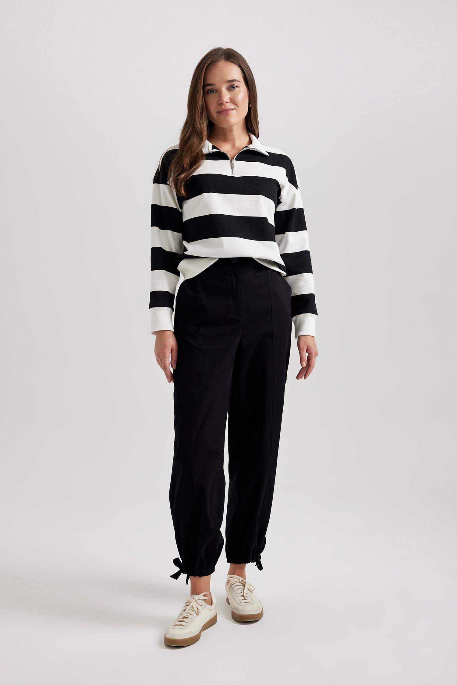 Beli Paçası Lastikli Geniş Paça Jogger Pantolon