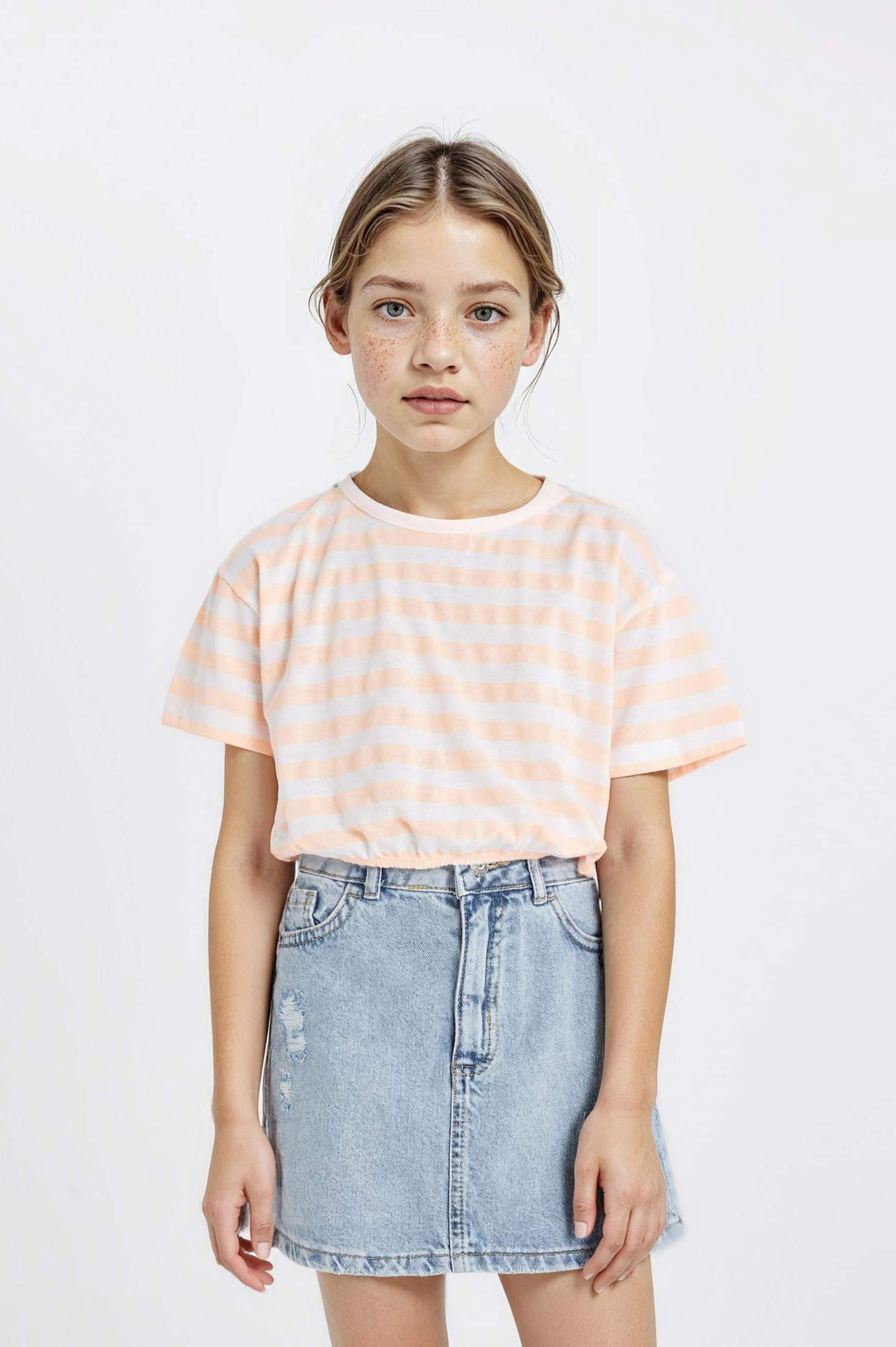 Kız Çocuk Bisiklet Yaka Çizgili Kısa Kollu Tişört