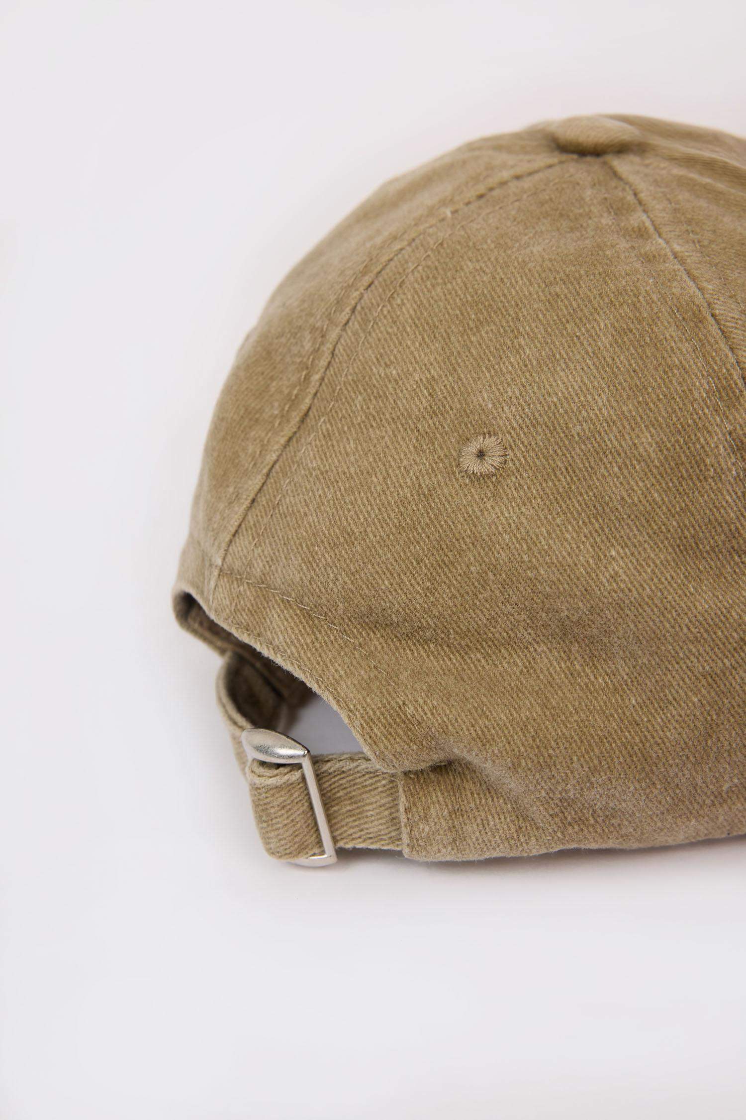 Kadın Nakışlı Jean Görünümlü Cap Şapka