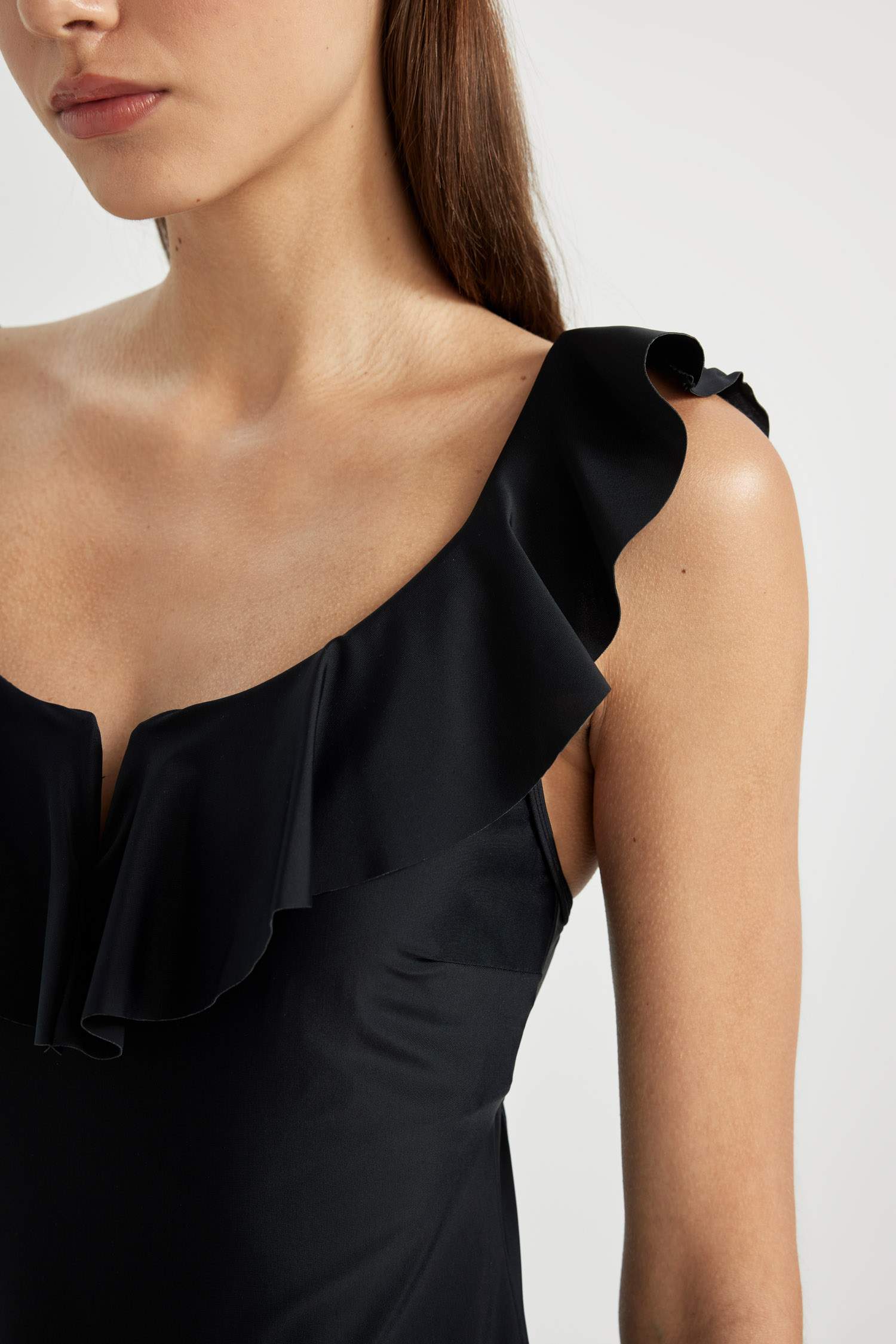 مايو قصة عادية من Fall In Love