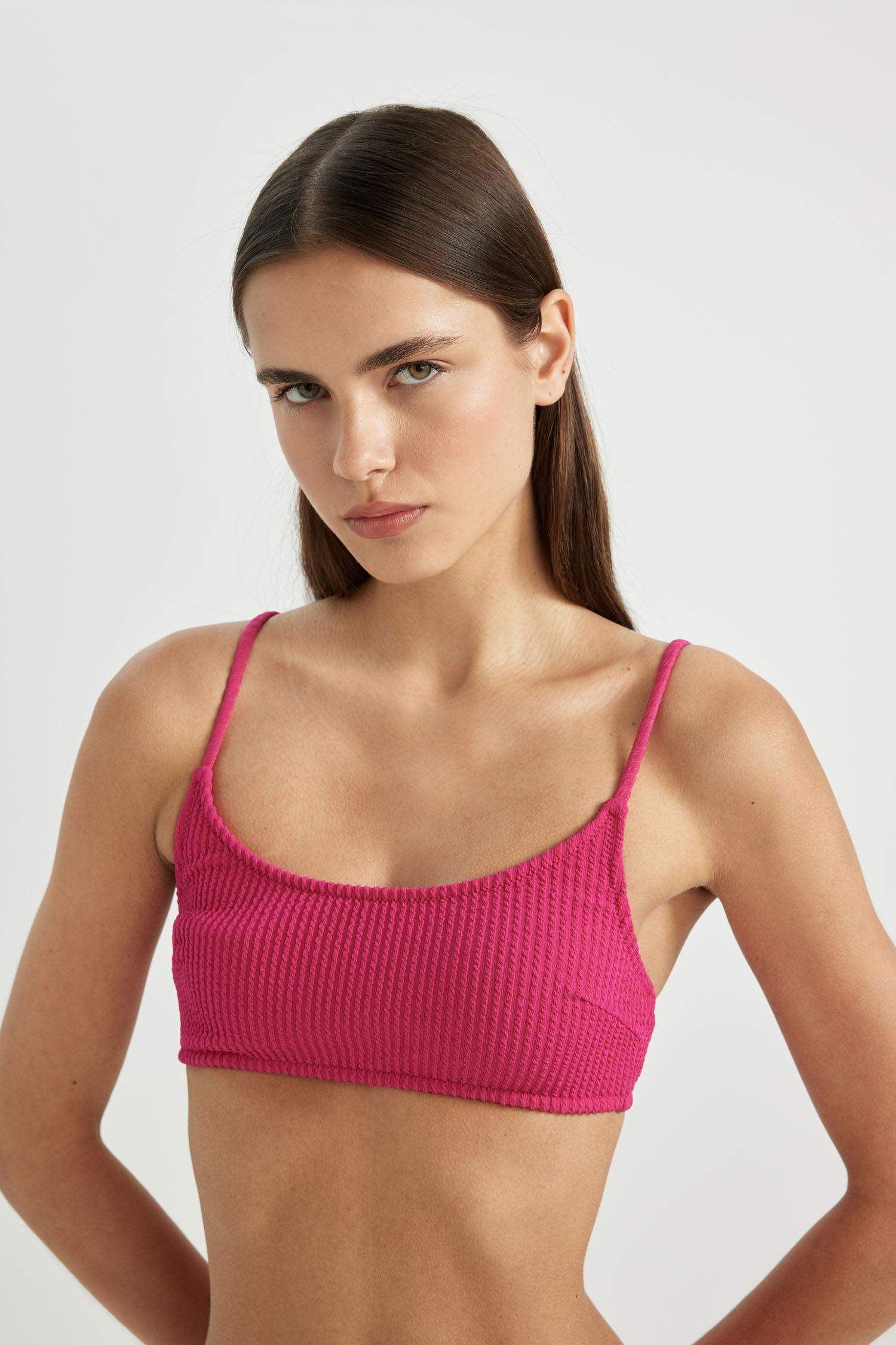 Regular Fit Bürümcük Bikini Üstü-Fall in Love