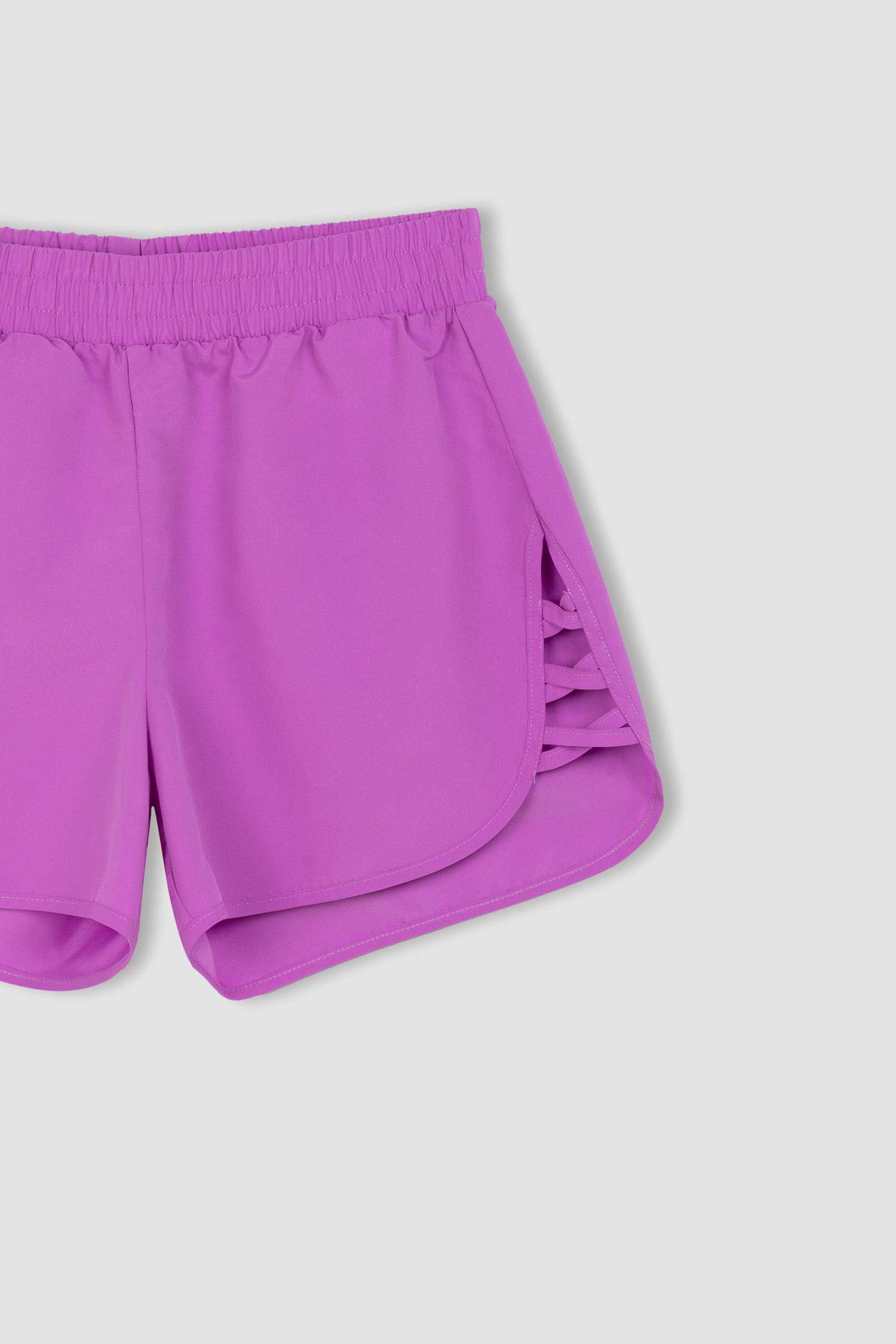 شورت بحر قصة عادية من Fall in Love