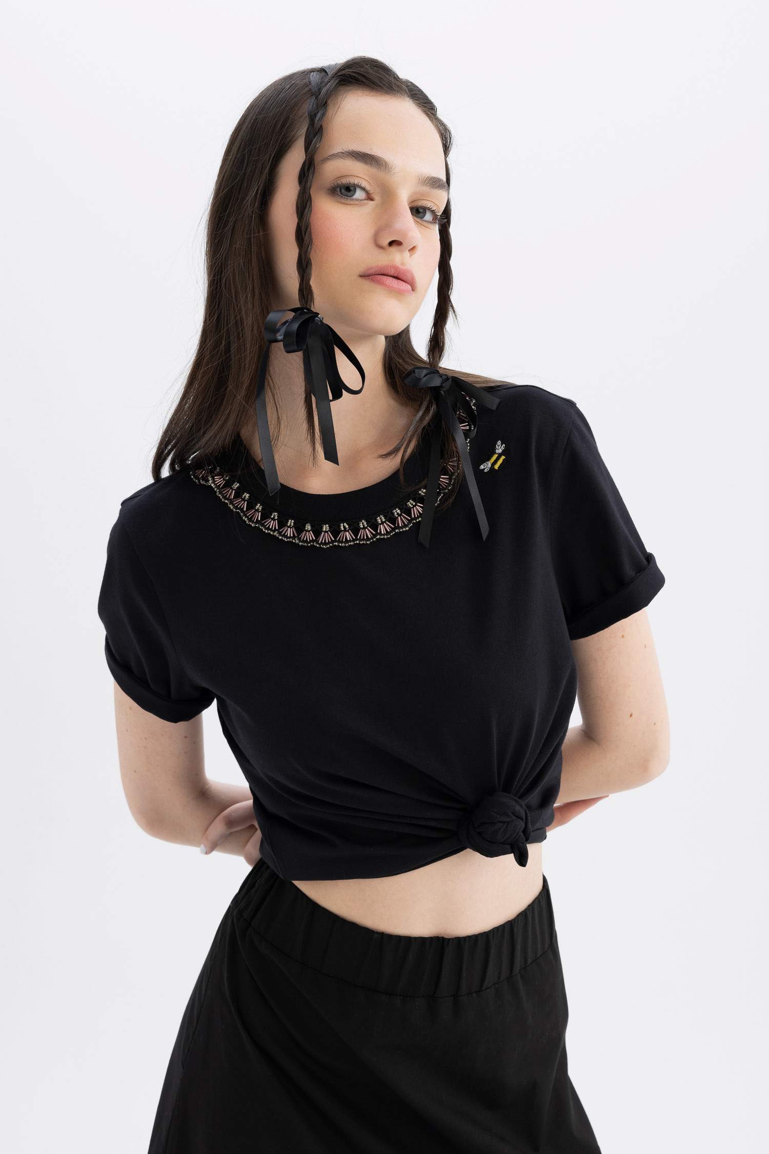 Lug Von Siga x DeFacto Bisiklet Yaka Yaka Baskılı Nakışlı Kısa Kollu Tişört