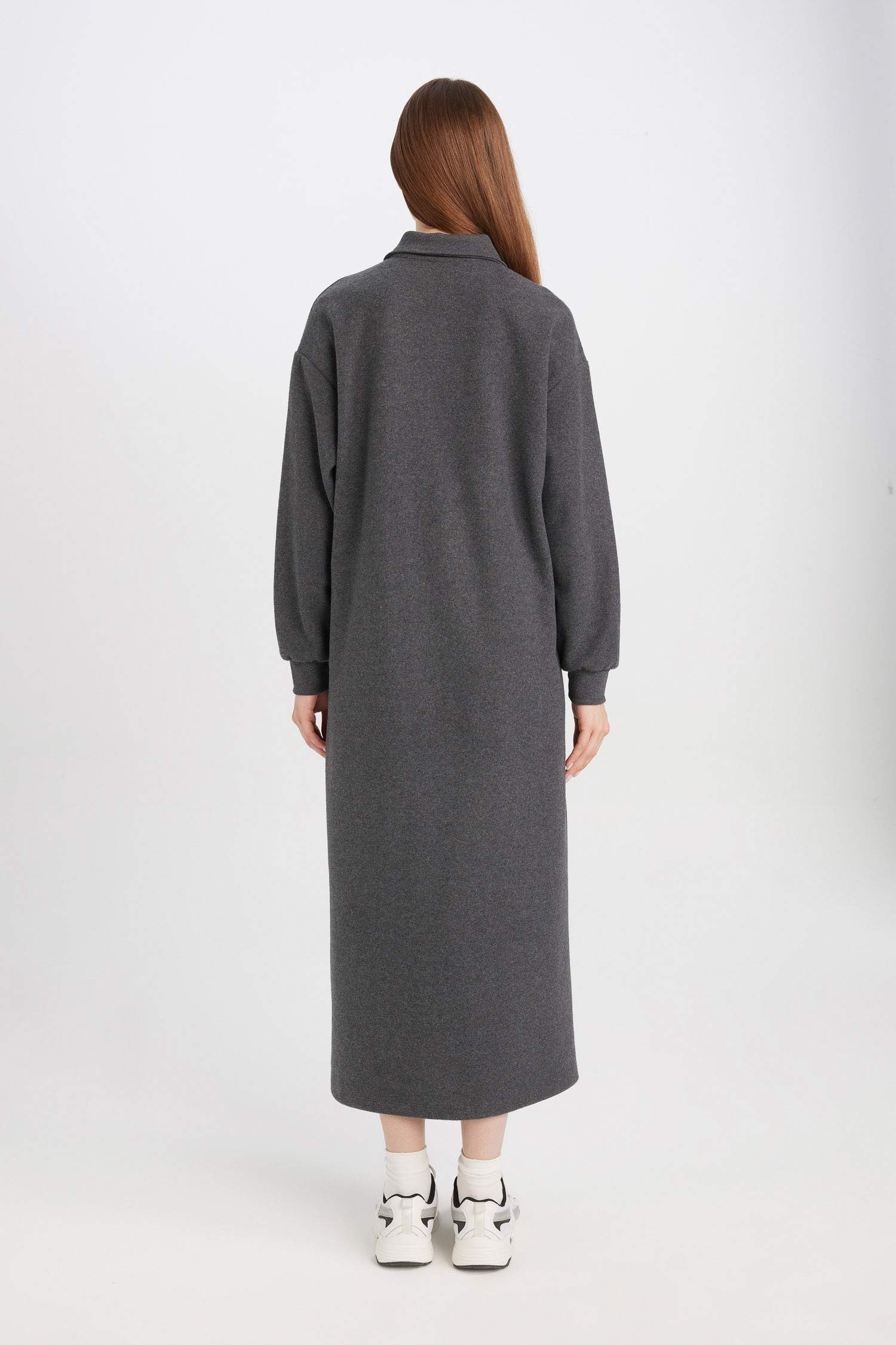 Düğmeli Polo Yaka  Basic Düz Uzun Kollu Selanik Kumaş Maxi Triko Elbise