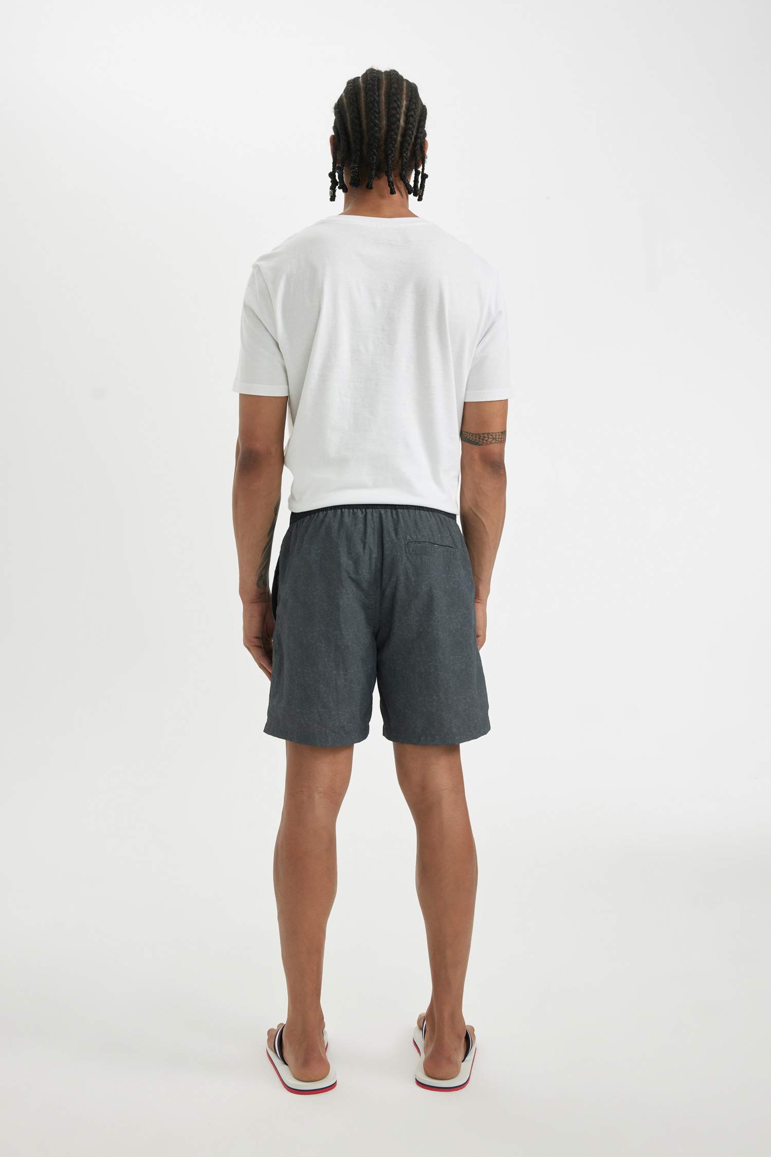 Short de Bain Court coupe régulière à Doublure Filet