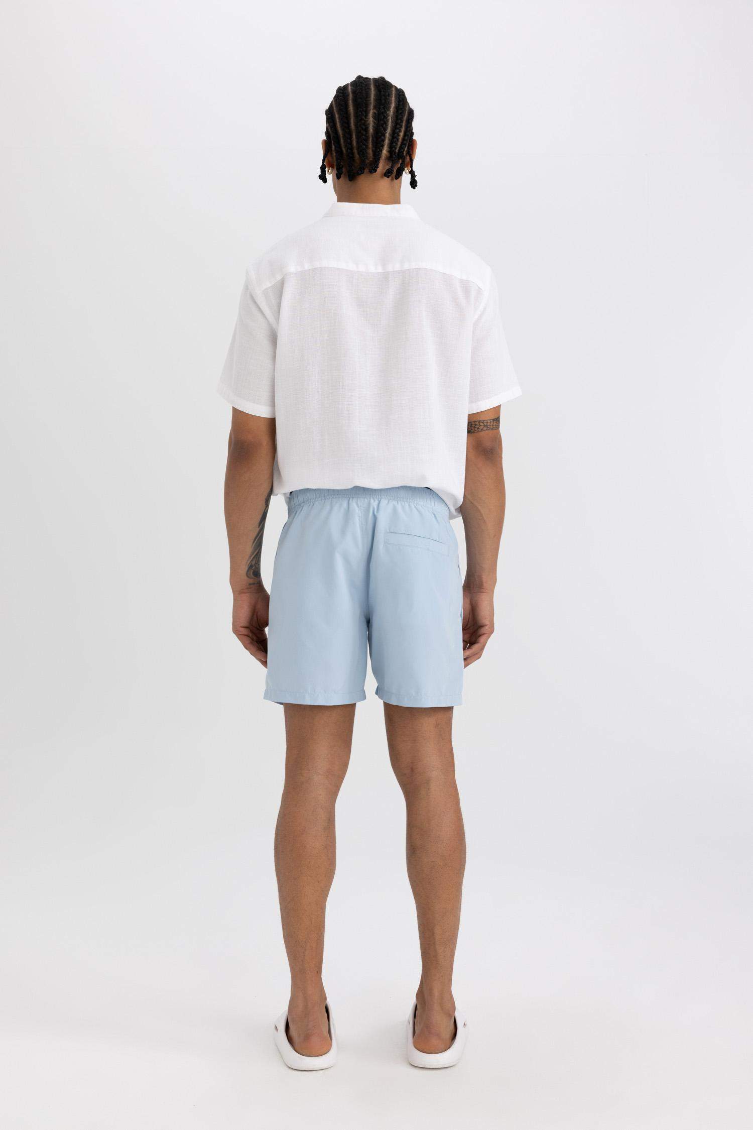 شورت بحر قصير ببطانة شبكية