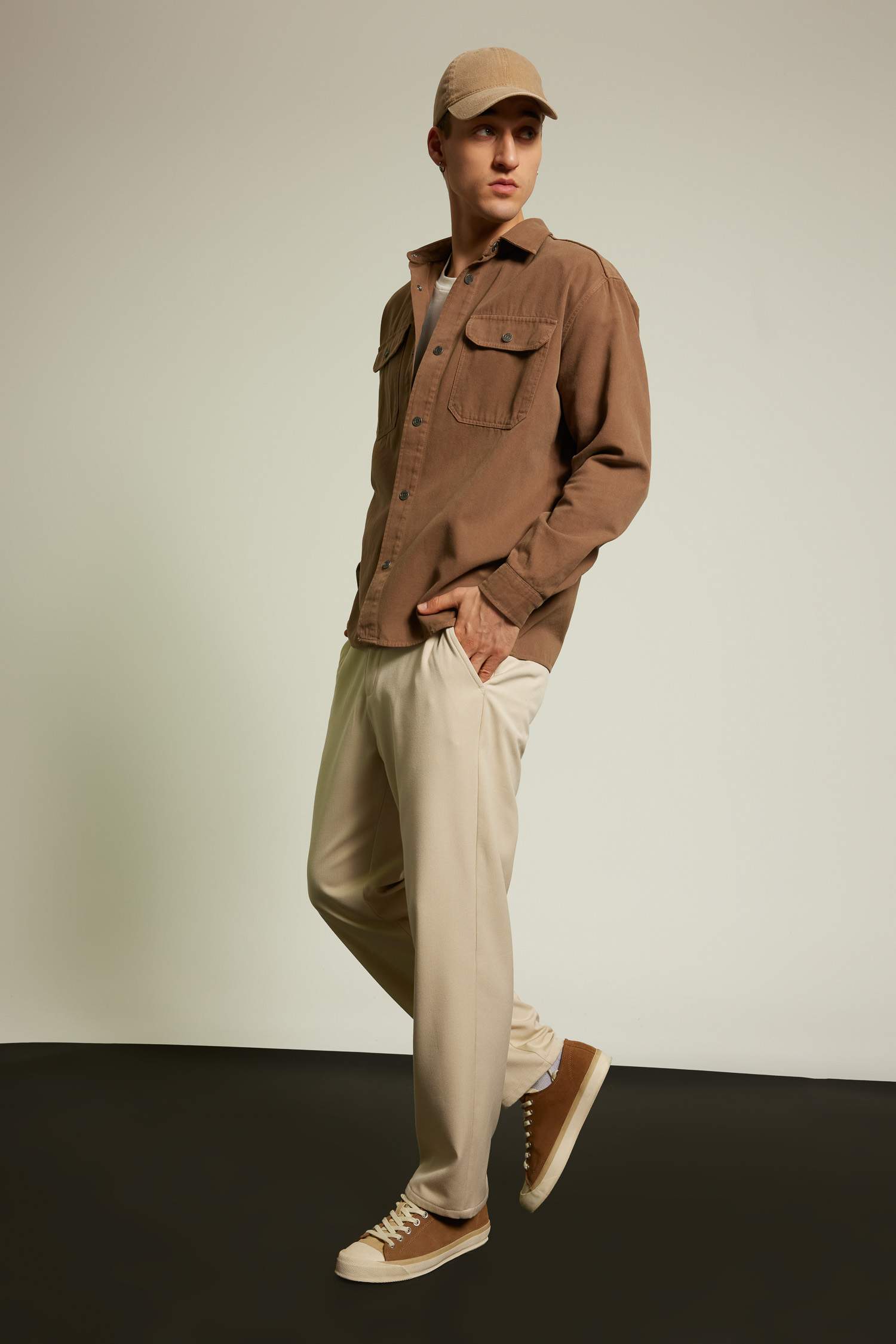 Relax Fit Düz Paça Pantolon