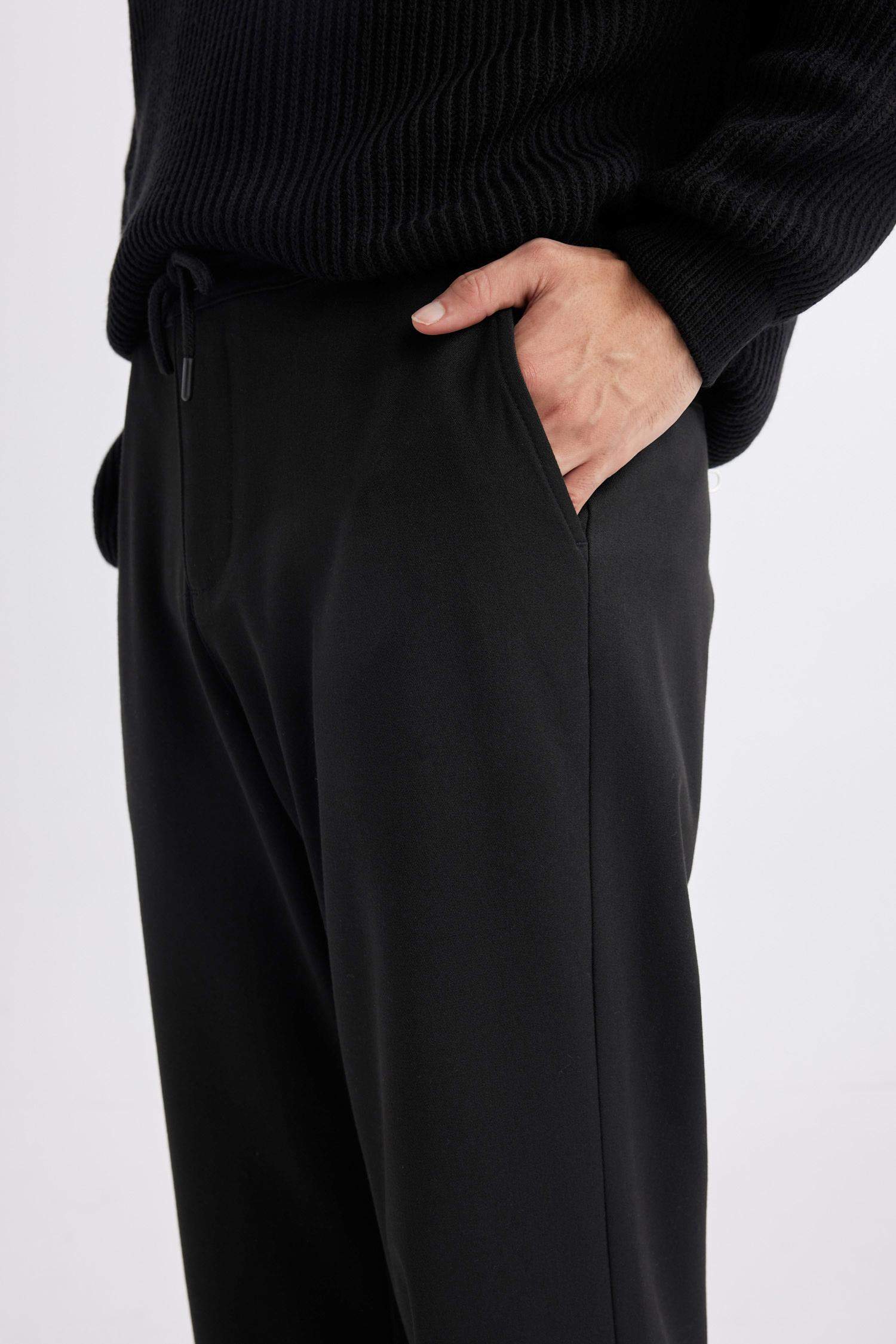 Relax Fit Regular Hem Trousers