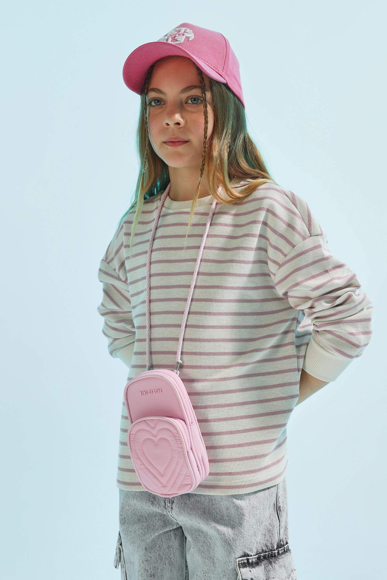 سويت شيرت بناتي مخطط قصة مريحة