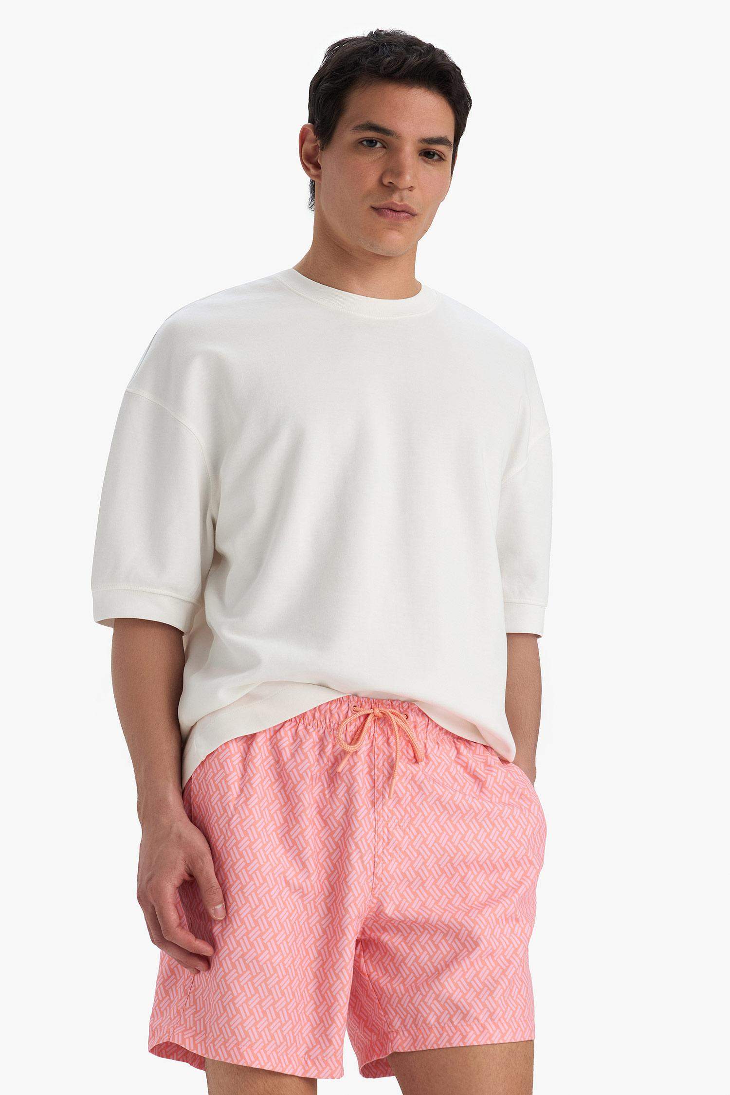 Desenli File Astarlı Kısa Boy Deniz Şortu