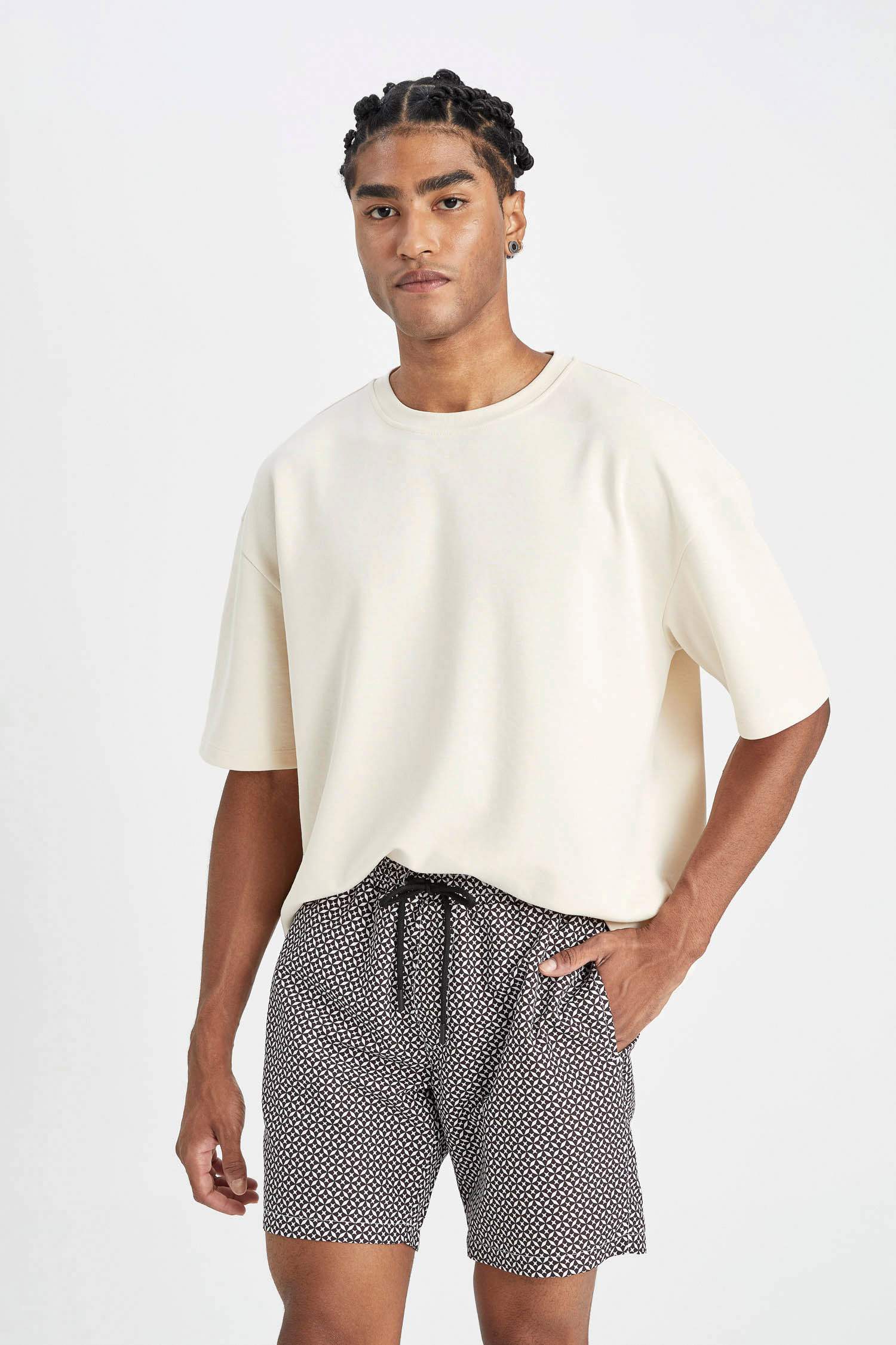 Regular Fit Patterned Mesh Lined Short Swim Shorts