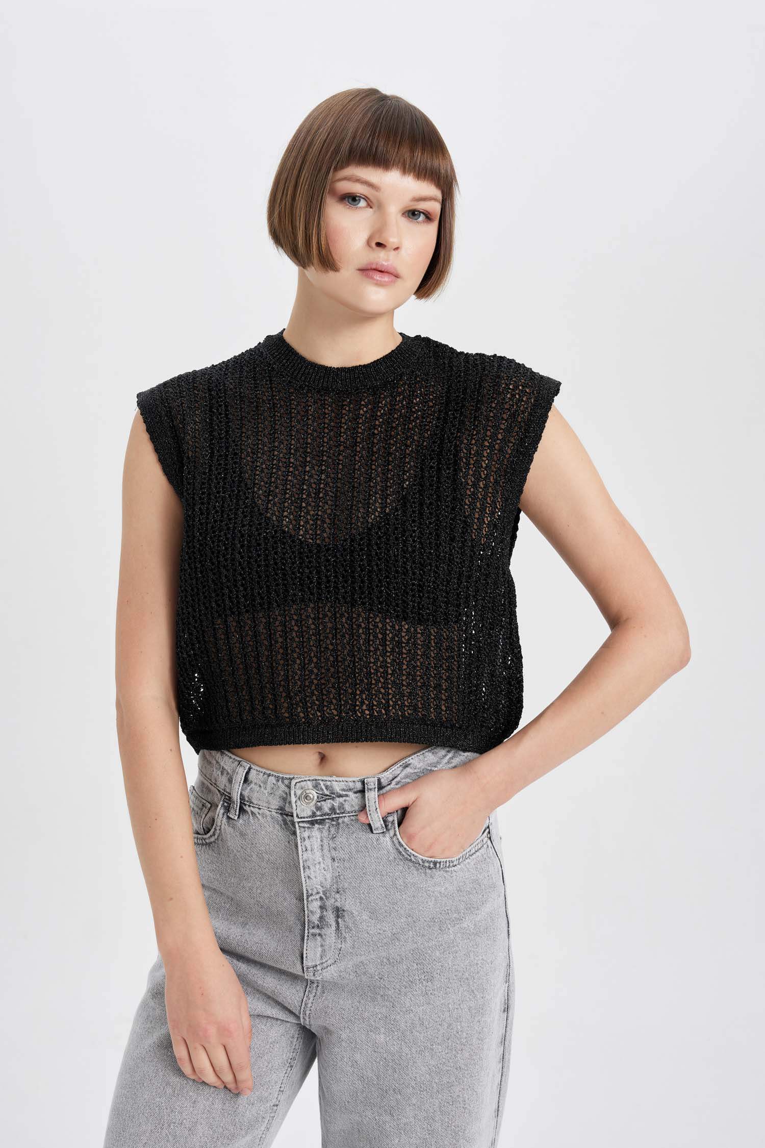 Relax Fit Bisiklet Yaka Parlak Kumaş Triko Süveter