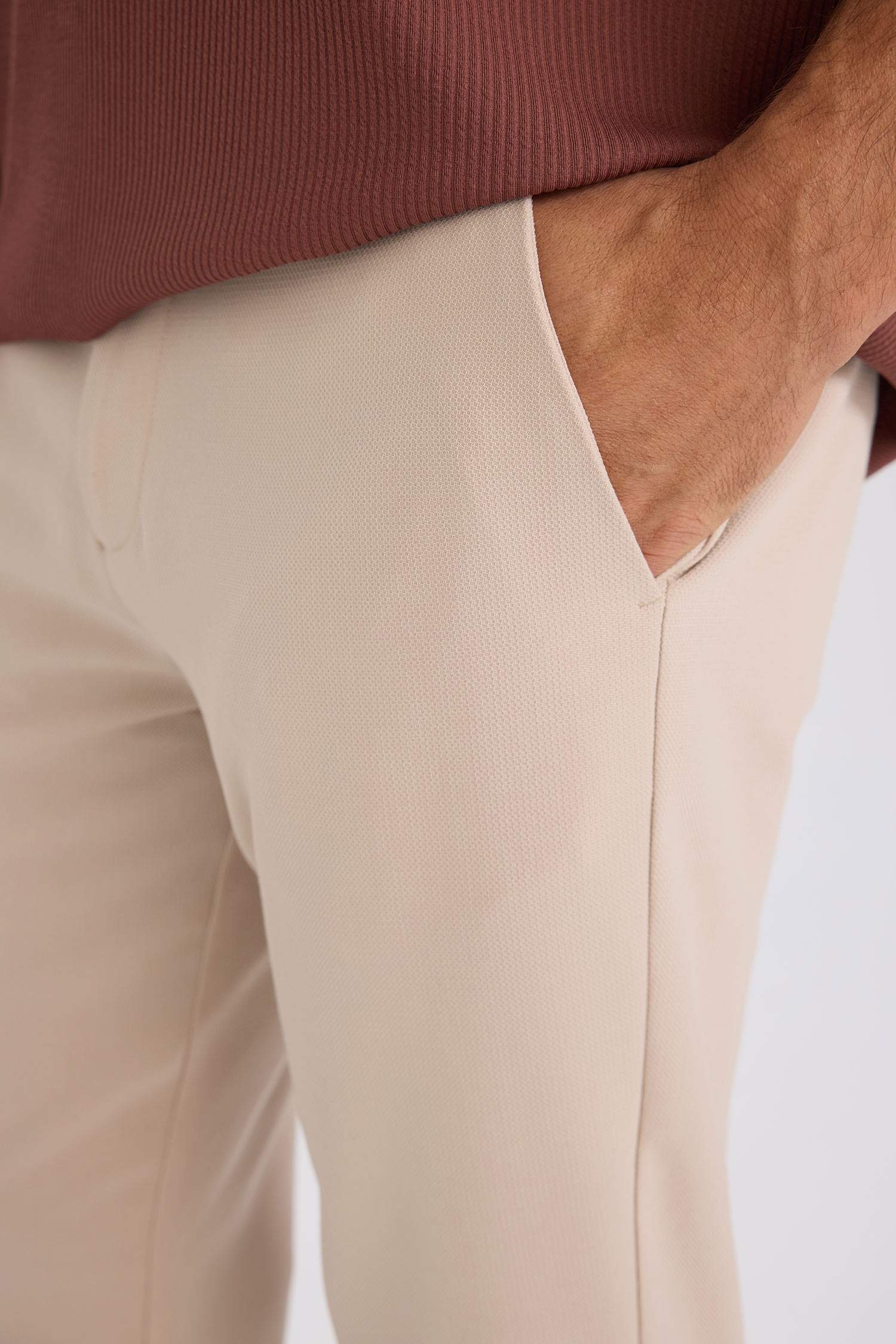 Jogger Düz Paça Her Yöne Esneyen Yazlık Kumaş Pantolon