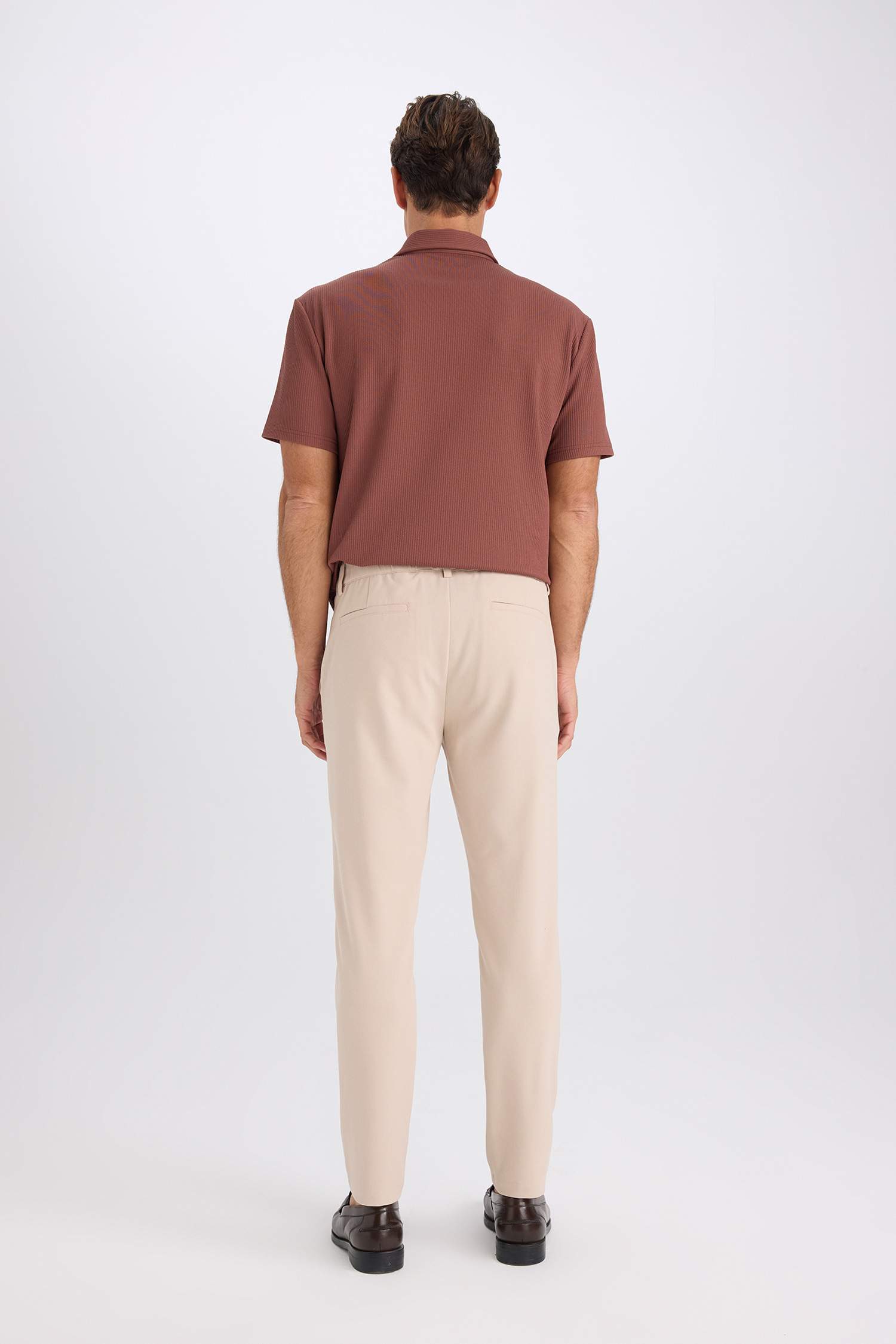 Jogger Düz Paça Her Yöne Esneyen Yazlık Kumaş Pantolon