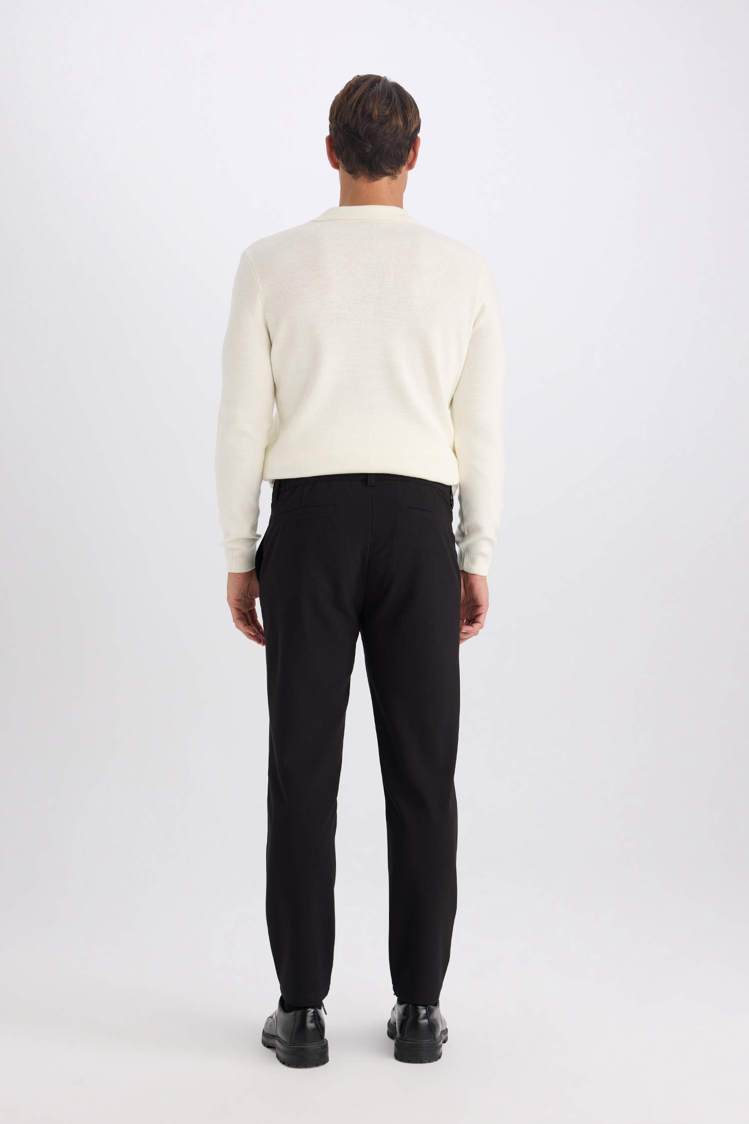 Jogger Düz Paça Her Yöne Esneyen Yazlık Kumaş Pantolon