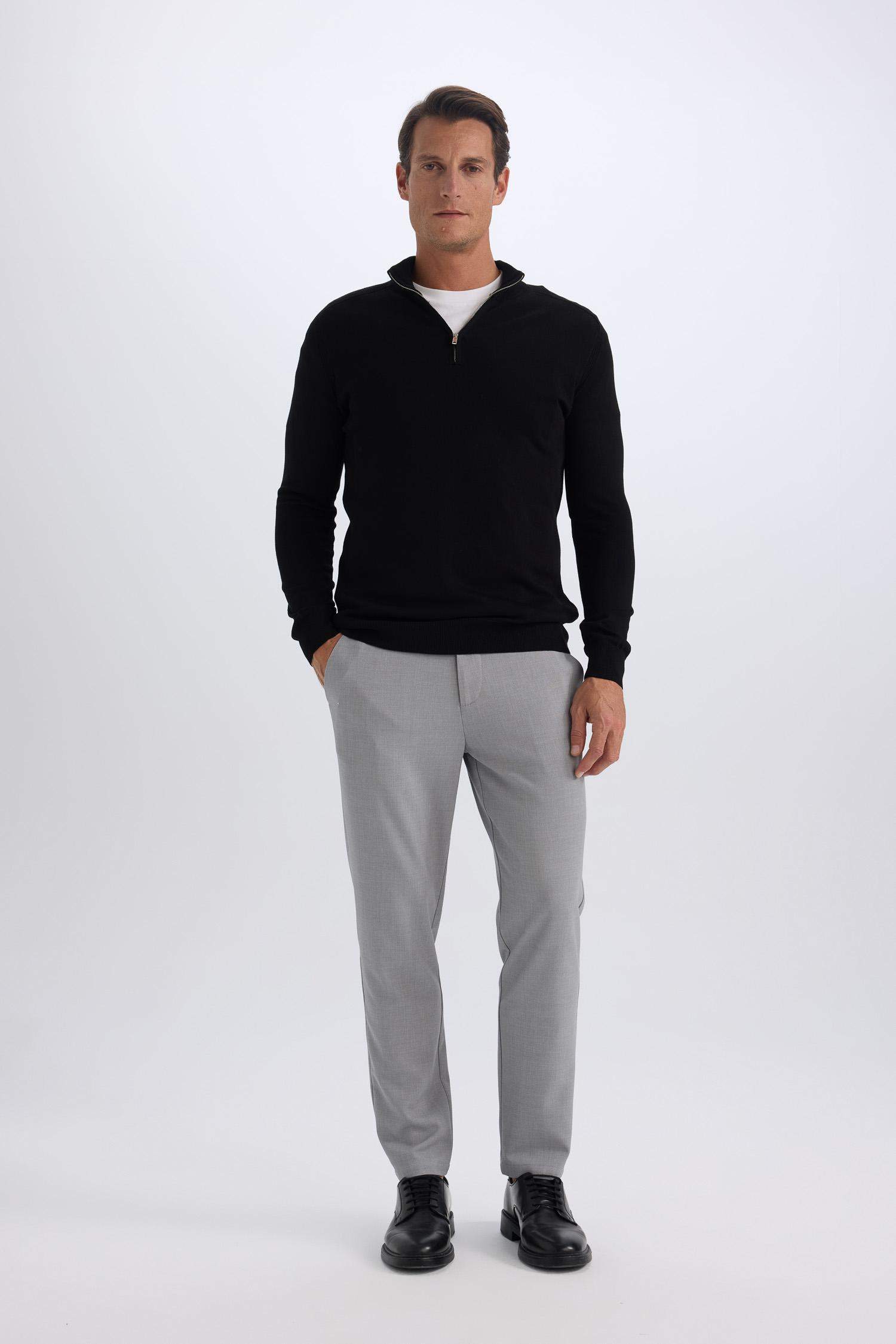 Jogger Düz Paça Her Yöne Esneyen Yazlık Kumaş Pantolon