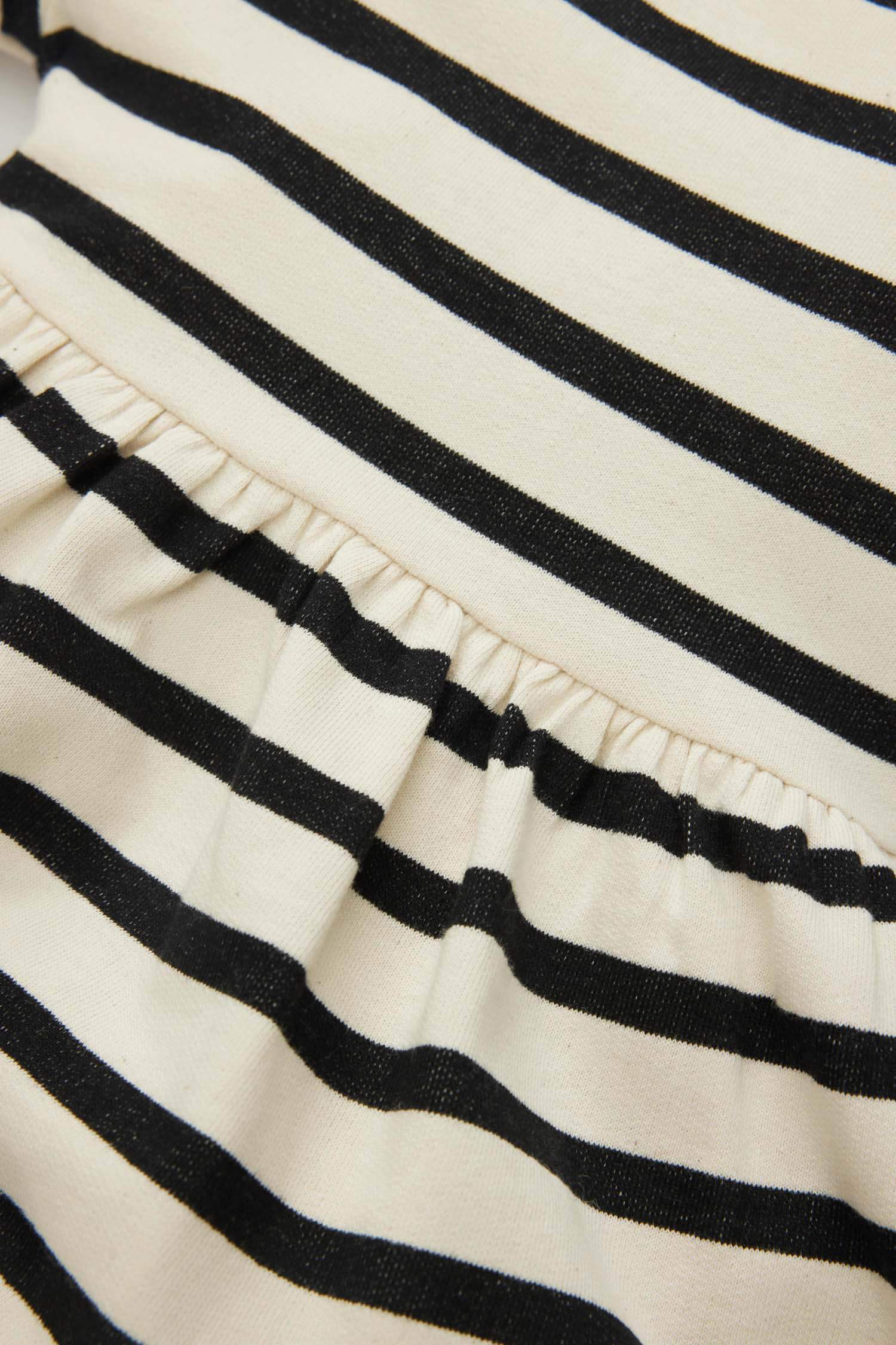 فستان بناتي مخطط قماش رقيق قصة عادية ردن طويل