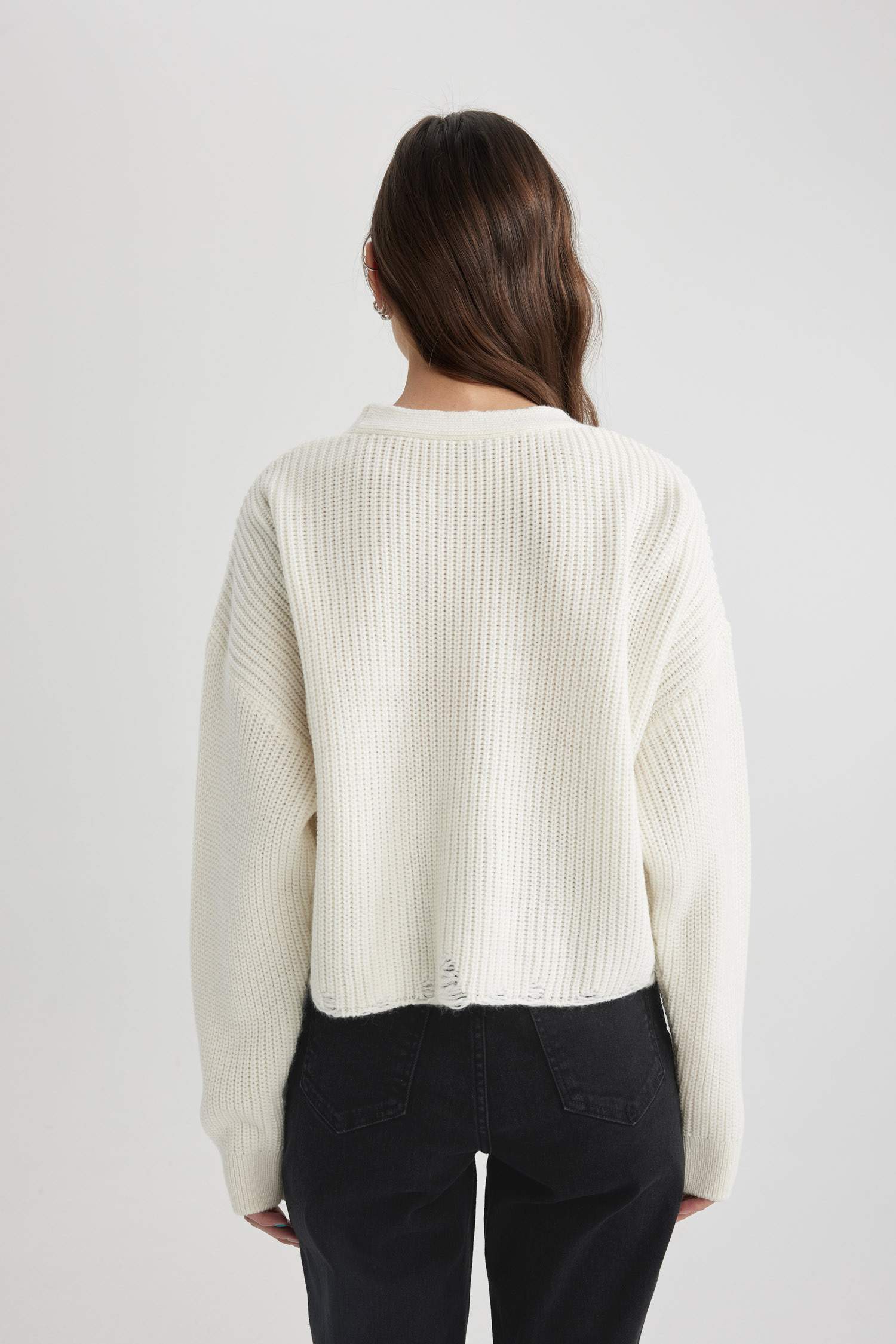 Regular Fit V Yaka Düğmeli Triko Hırka