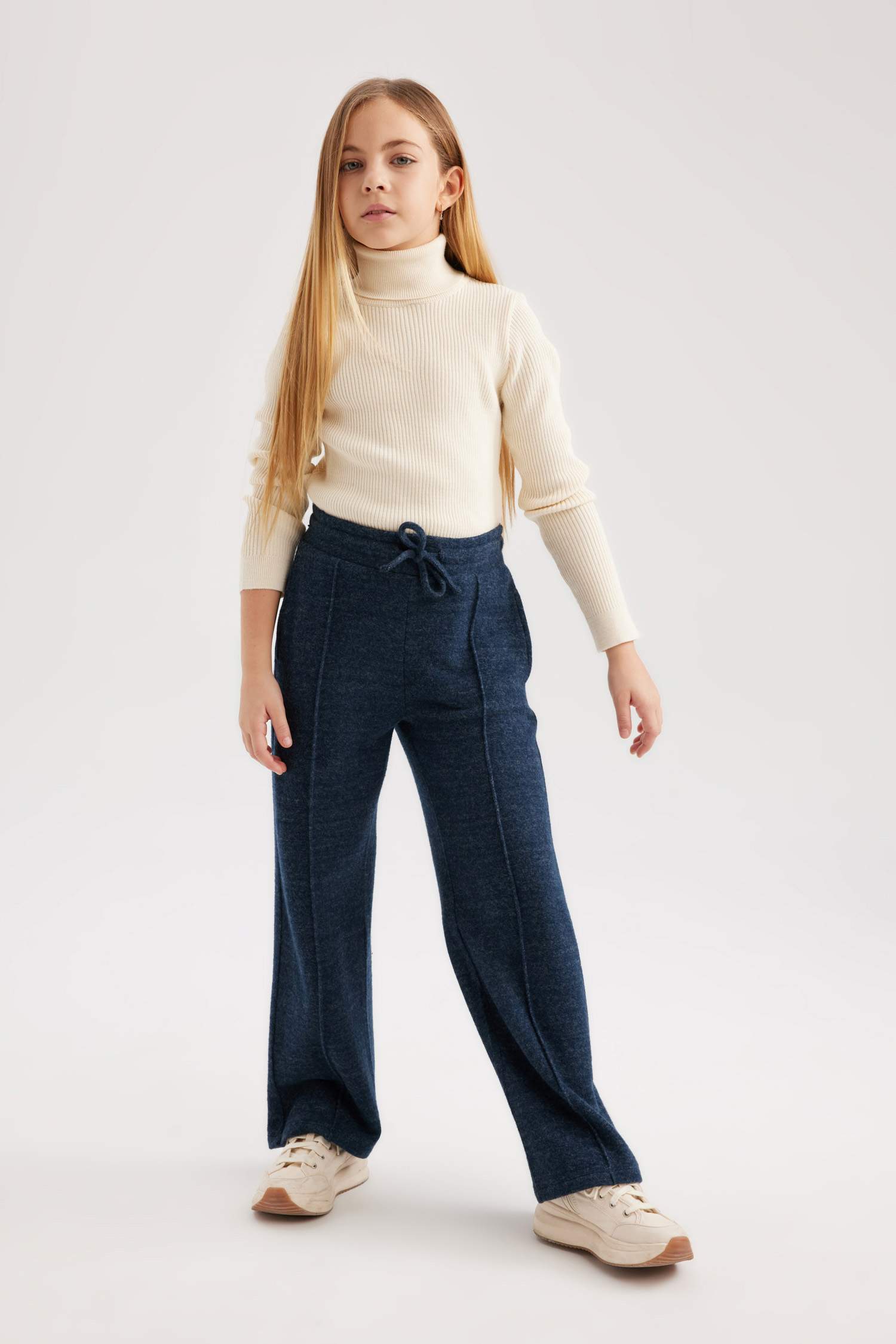 Kız Çocuk Wide Leg Triko Görünümlü Eşofman Altı