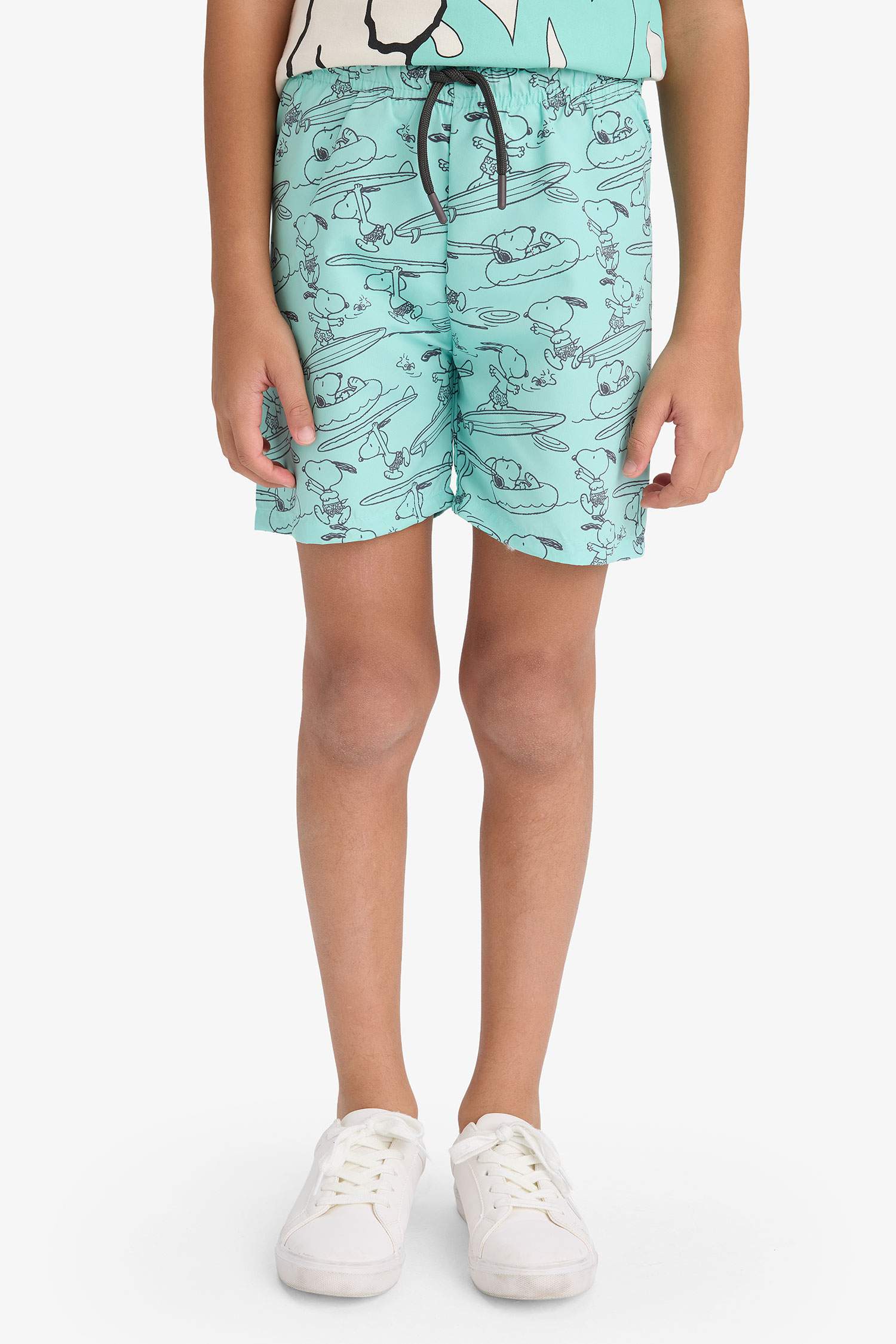 سيت ولادي شورت وتيشيرت من سنوبي - قطعتين