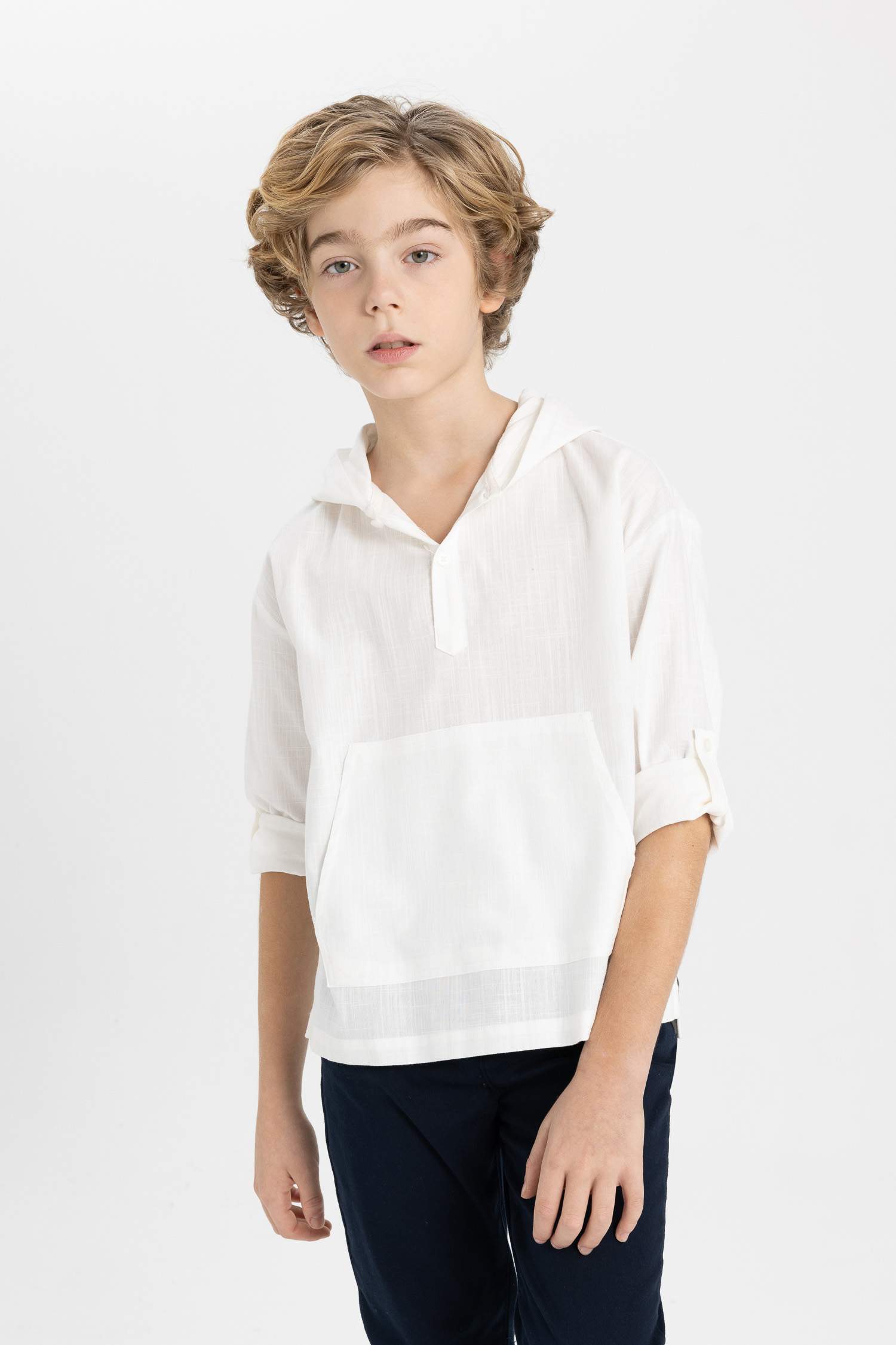 قميص ولادي ردن طويل اوفر سايز بغطاء للرأس