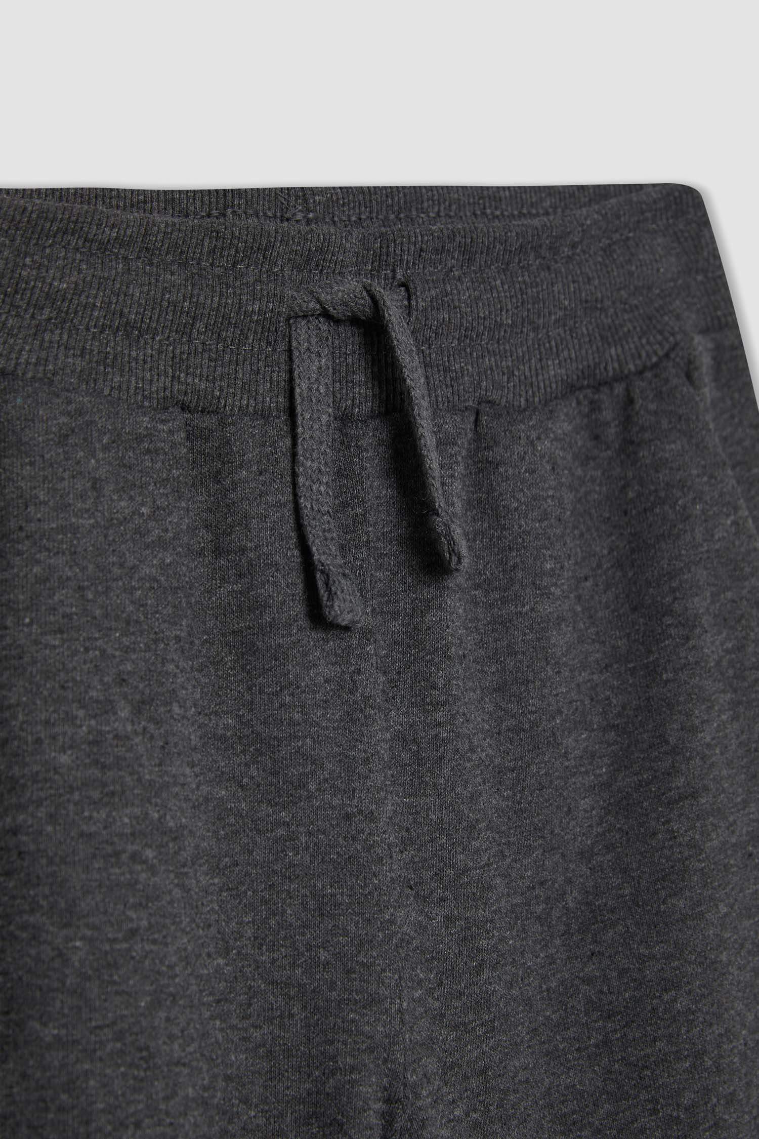 سيت اولادي بنطلون بجامة رياضي سويت شيرت - قطعتين