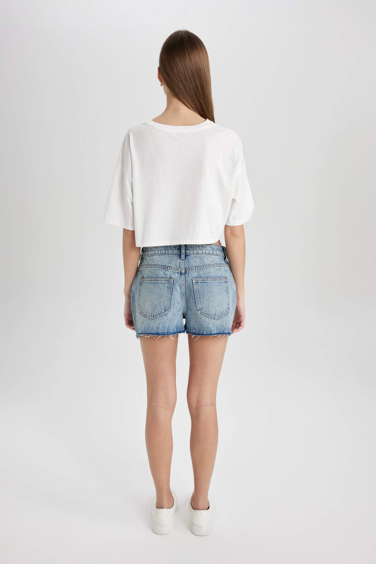 Шолақ шалбар