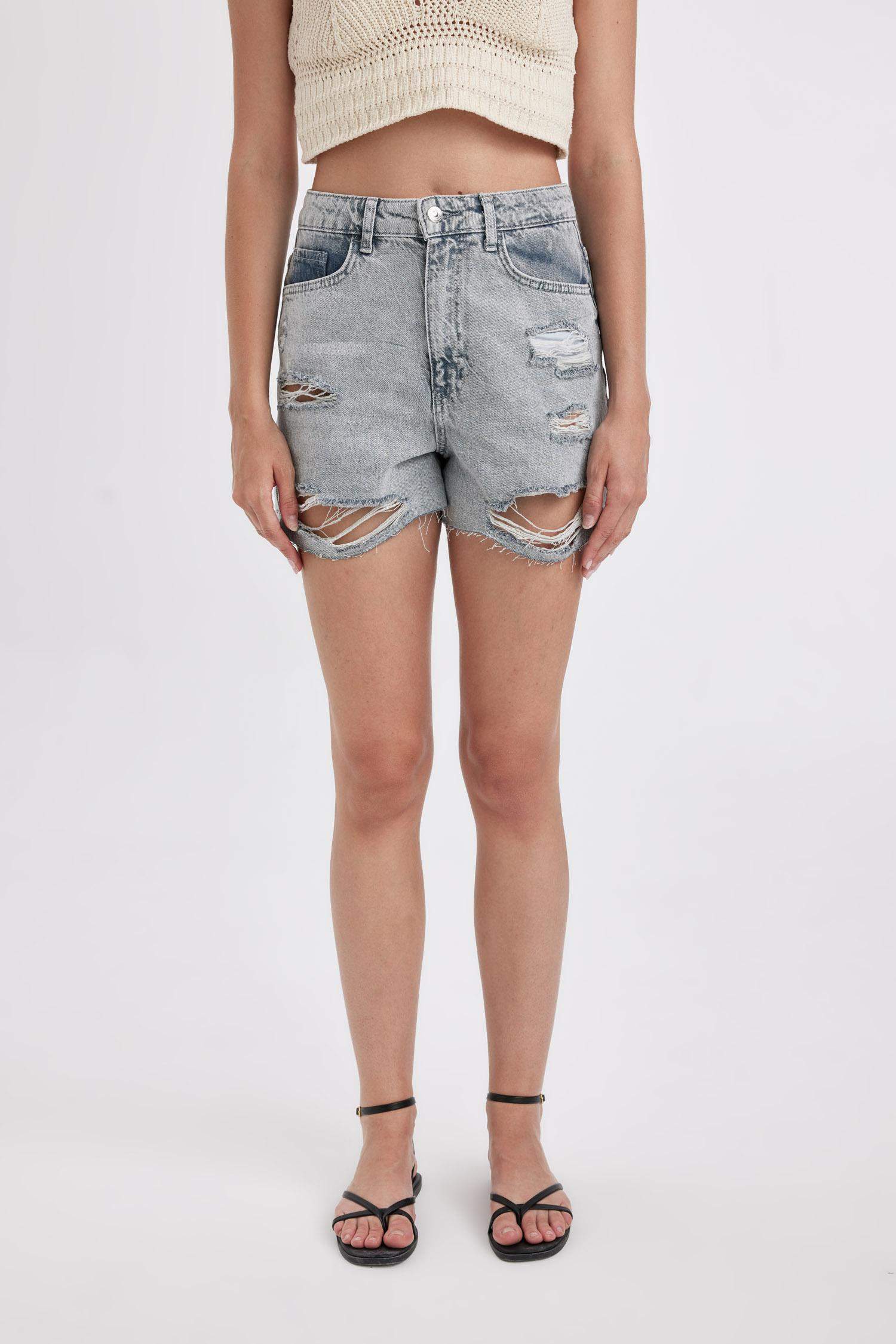 Short Jean à taille haute