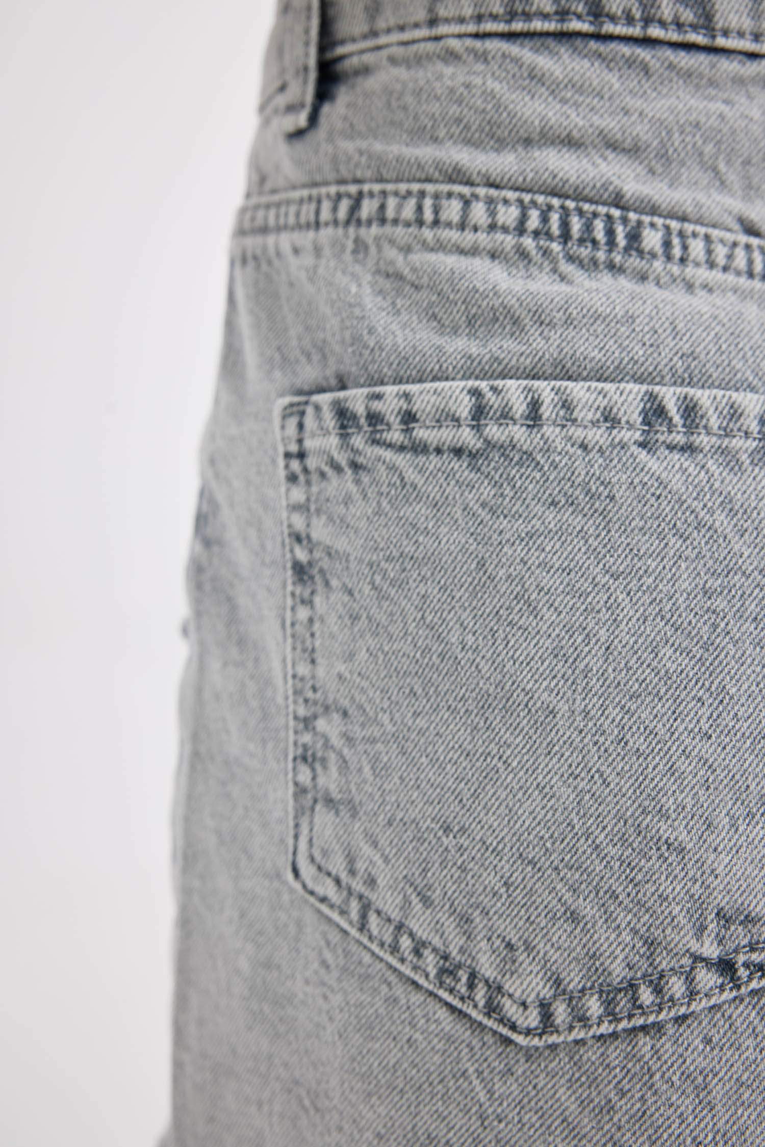 Short Jean à taille haute
