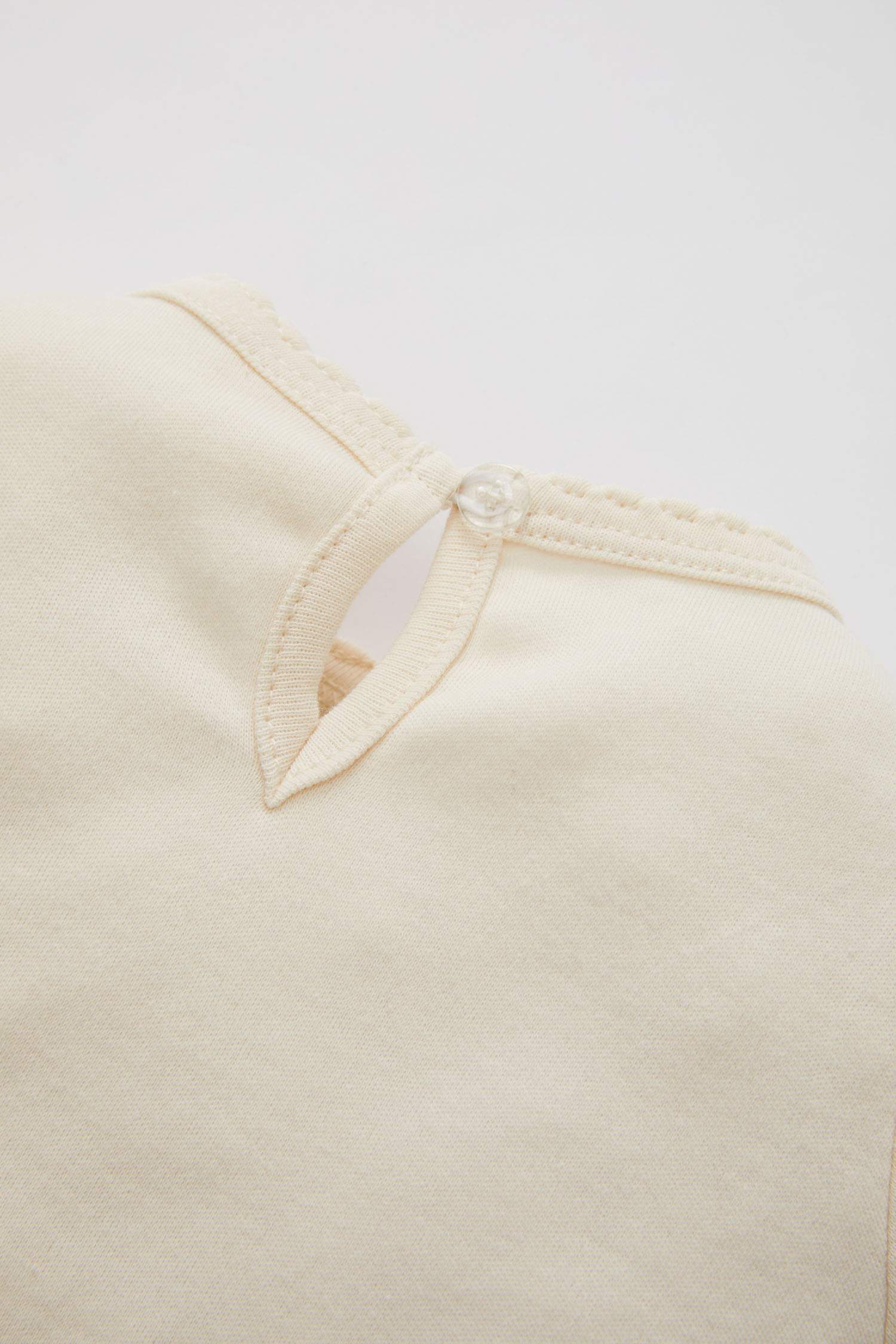 Комплект вязанный 2 шт. стандартного кроя из камзола для малышей девочек