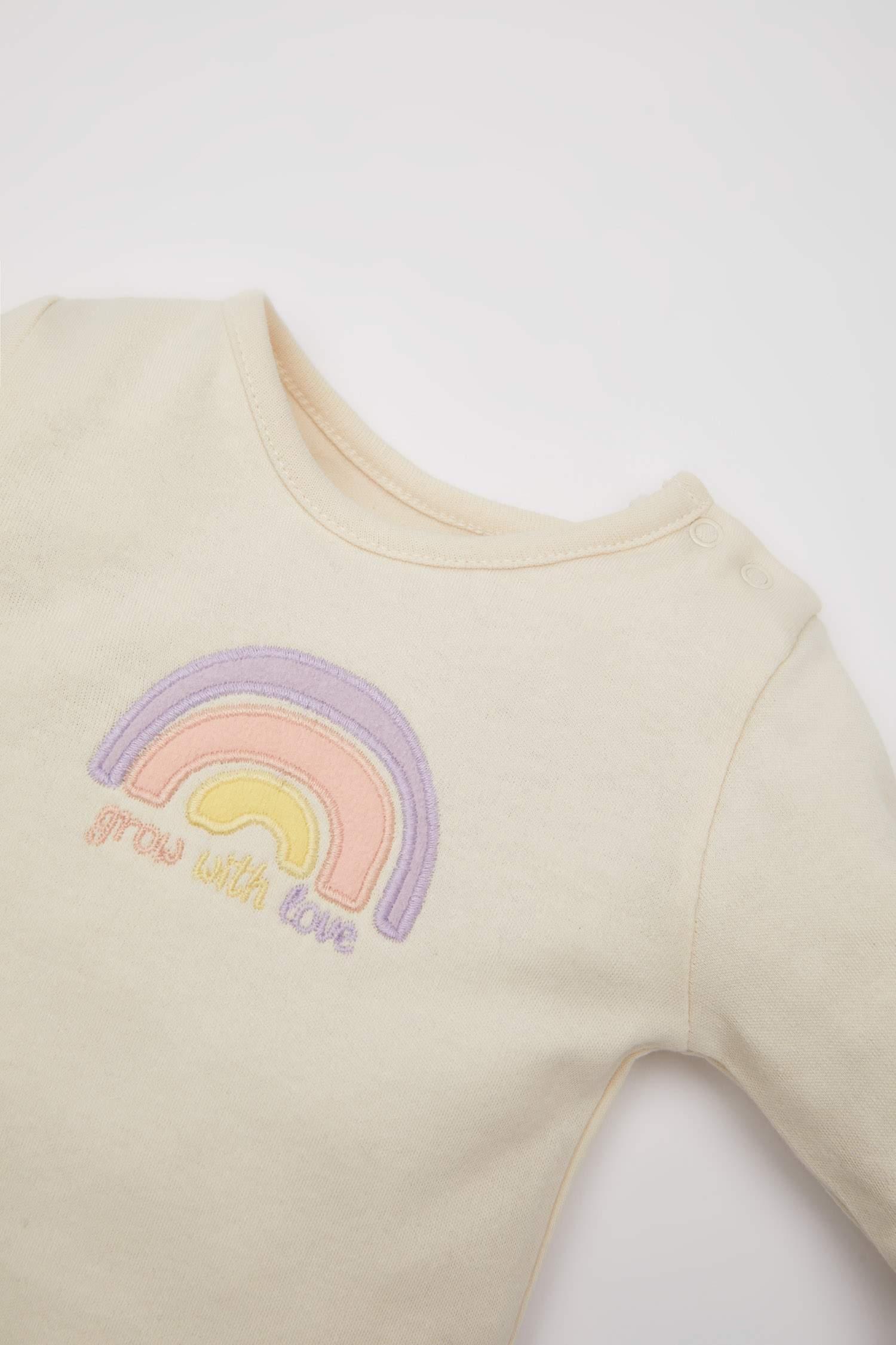 سالوبيت بيبي بناتي حديثي الولادة بطبعة قوس قزح