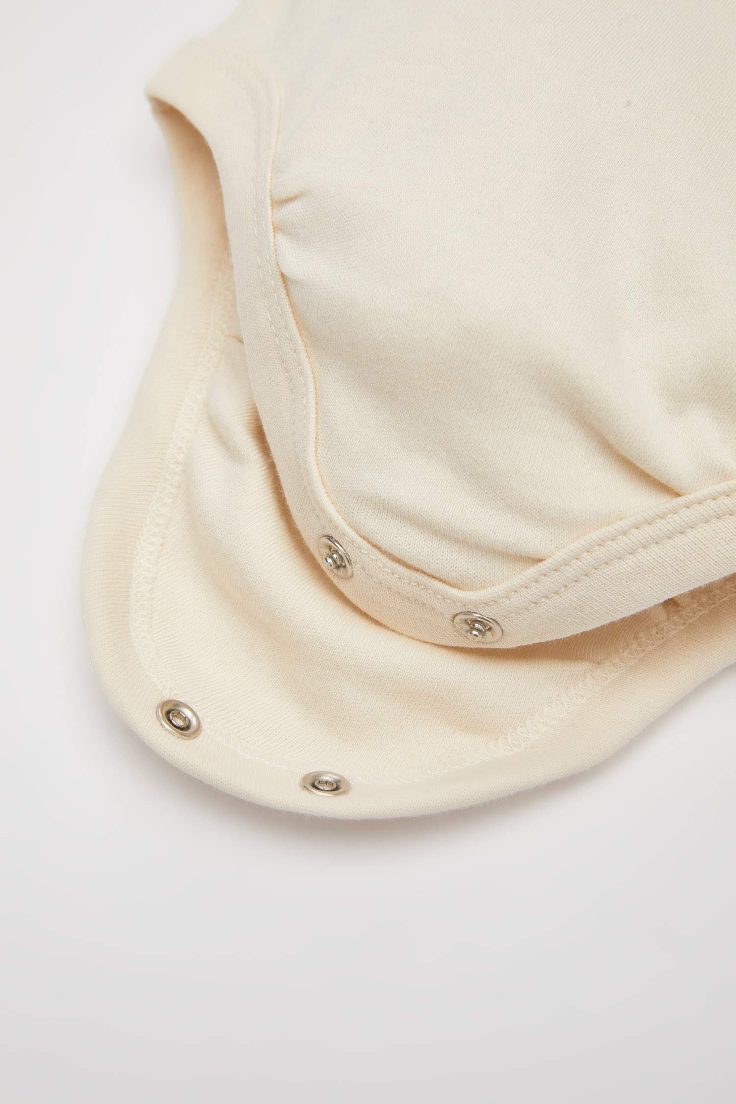 سالوبيت بيبي بناتي حديثي الولادة بطبعة قوس قزح