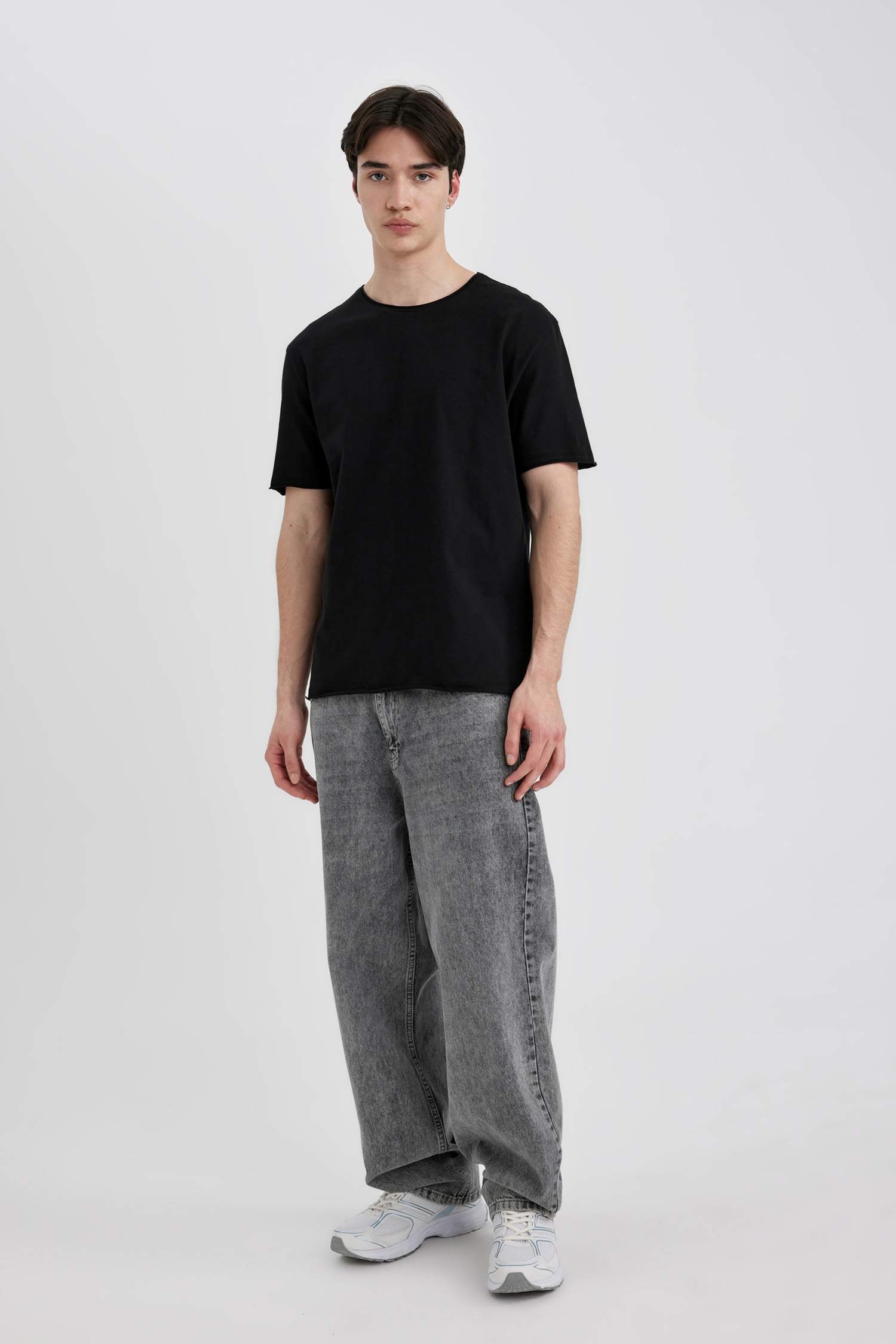 Regular Fit Crew Neck Dirty Short Sleeve T-Shirt