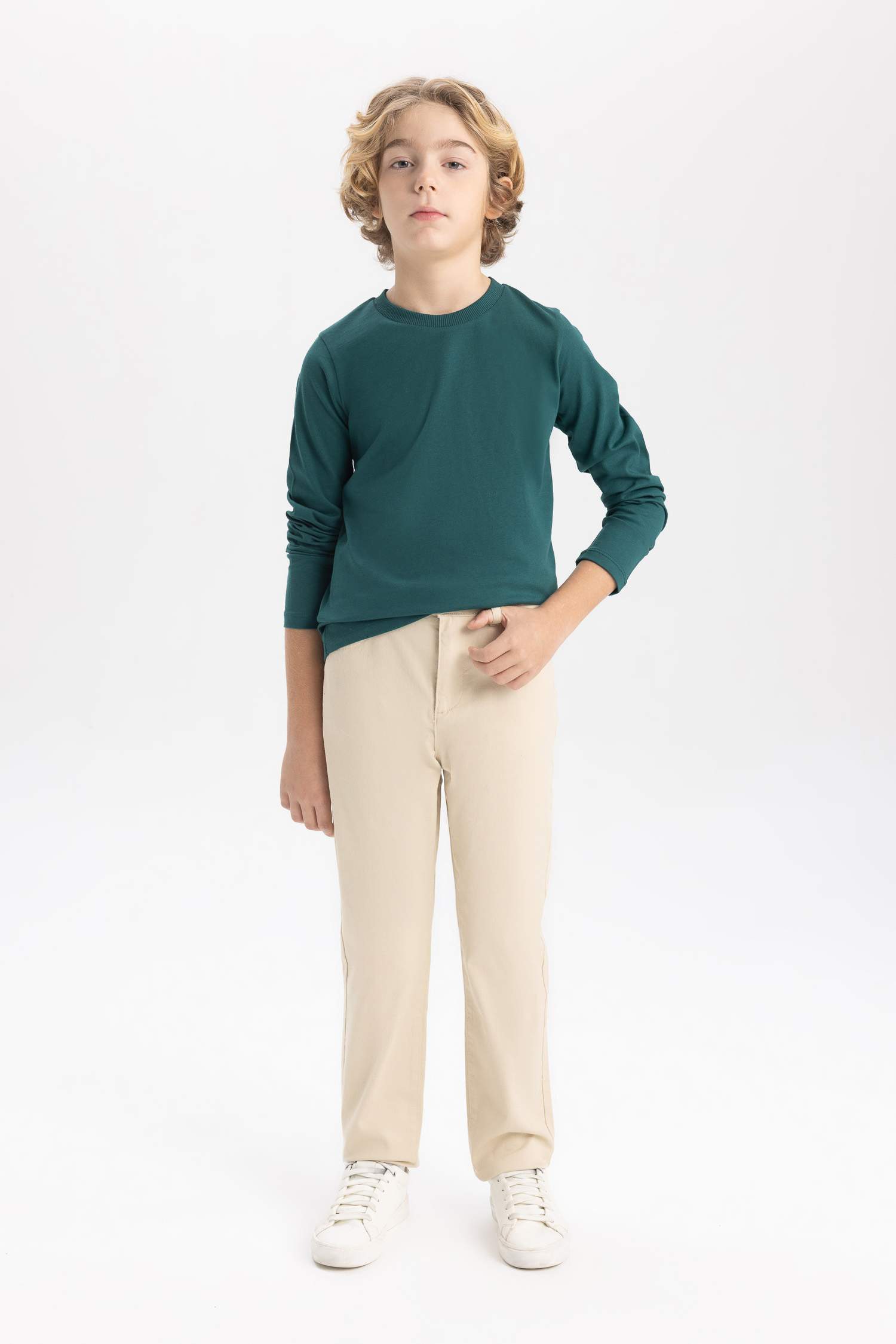 Boy Regular Fit Crew Neck Long Sleeve T-Shirt