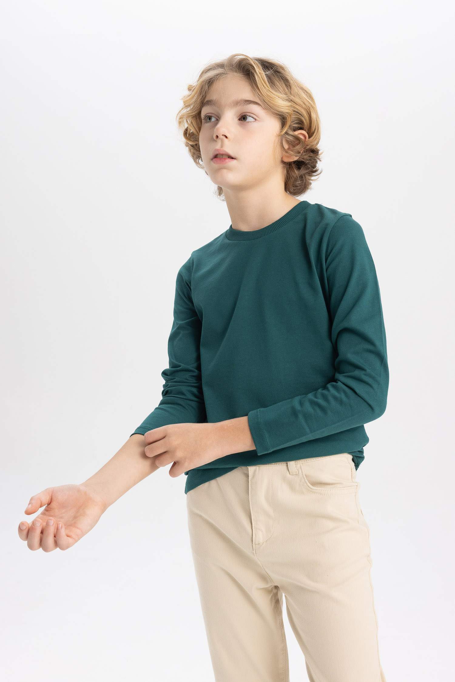 Boy Regular Fit Crew Neck Long Sleeve T-Shirt