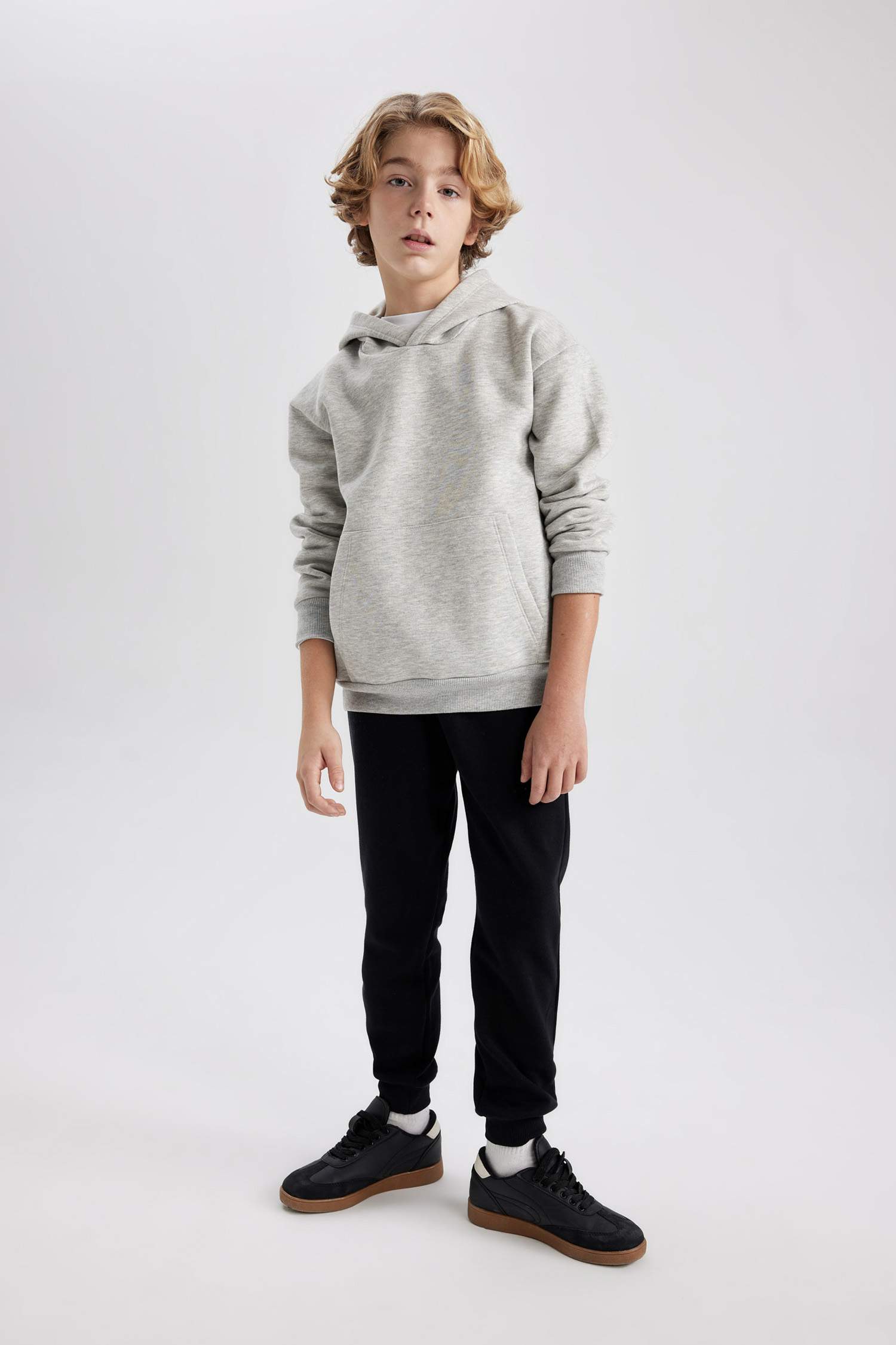 Erkek Çocuk Basic Düz Kapüşonlu Sweatshirt