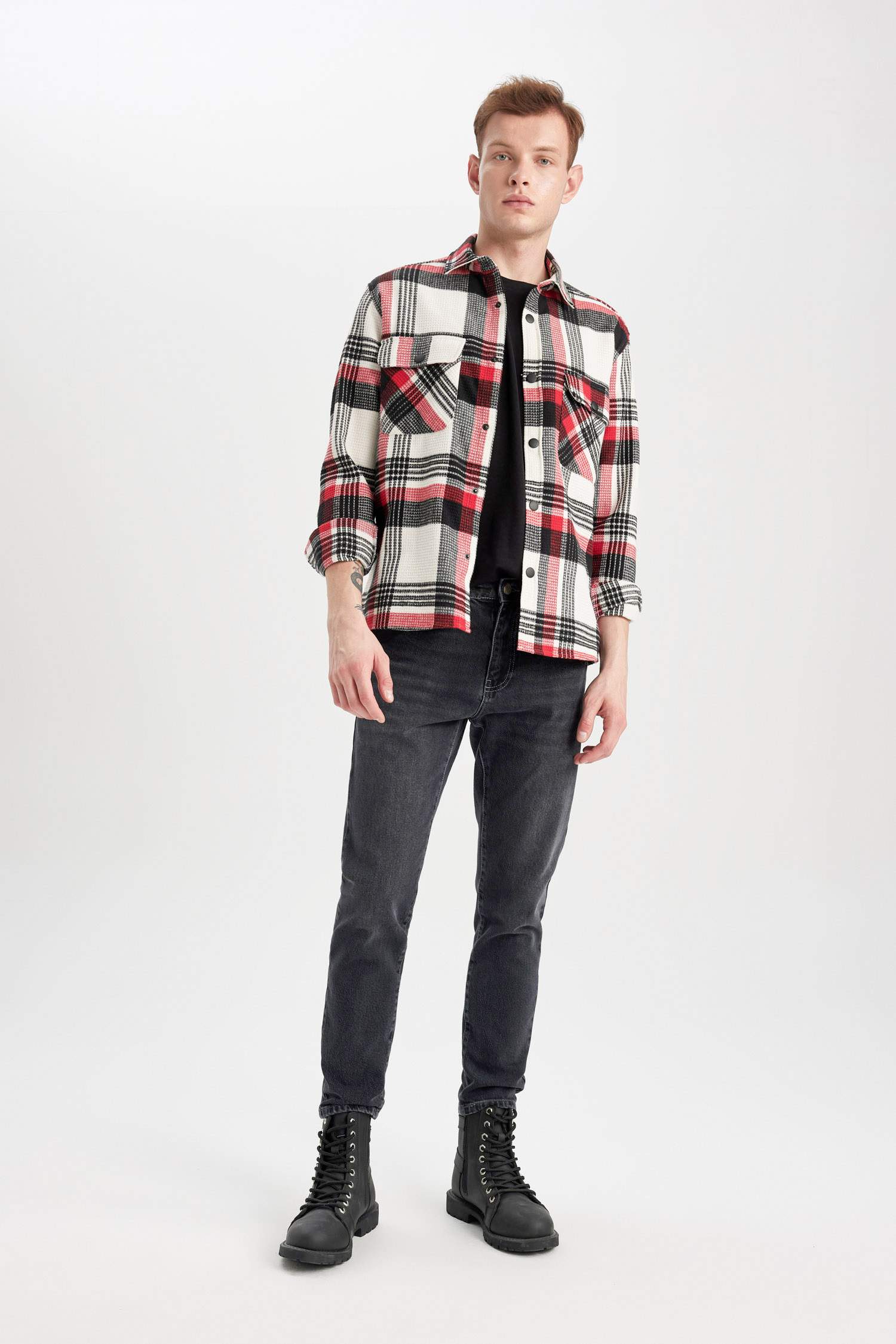 Pantalon Jean Slim à Taille Normale et Jambe ajustées