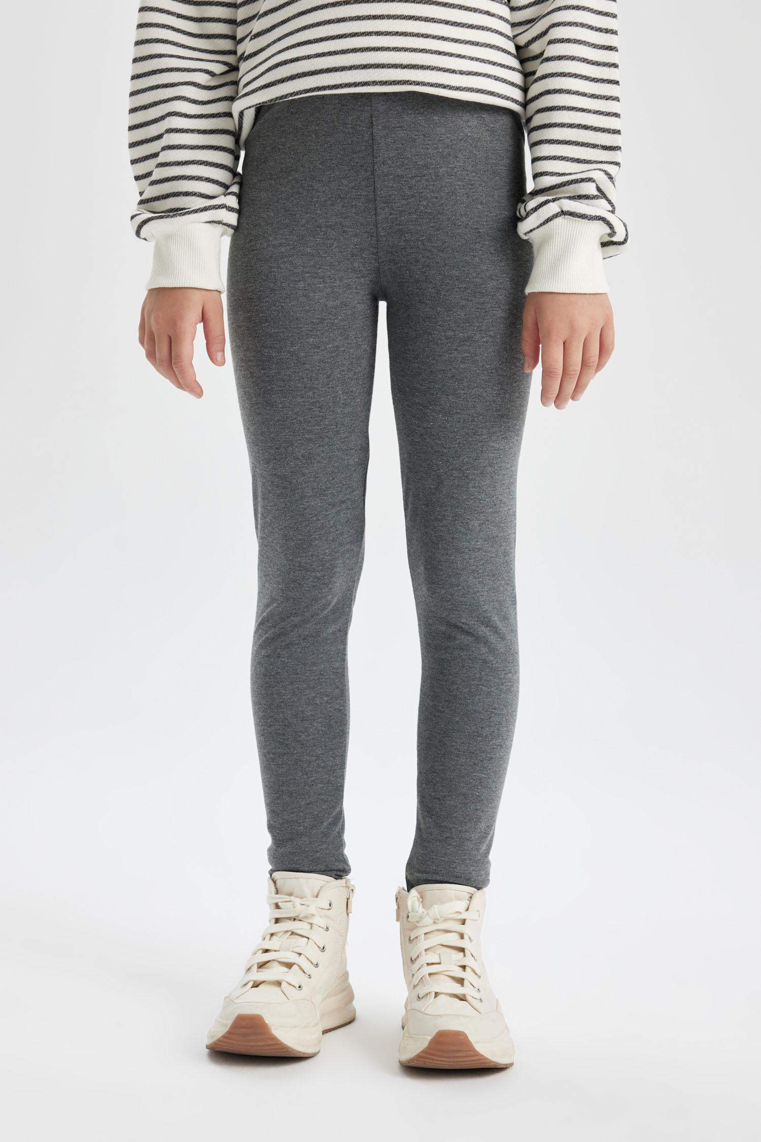 ستريج بناتي قصة عادية